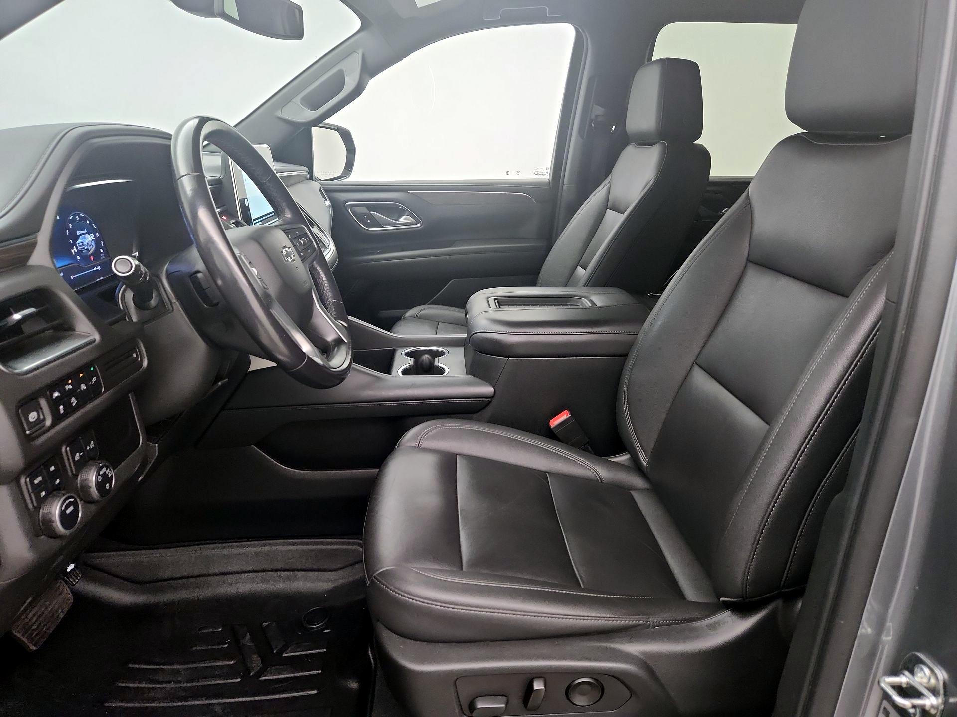 Thumbnail: 2022 Chevrolet Suburban - 11