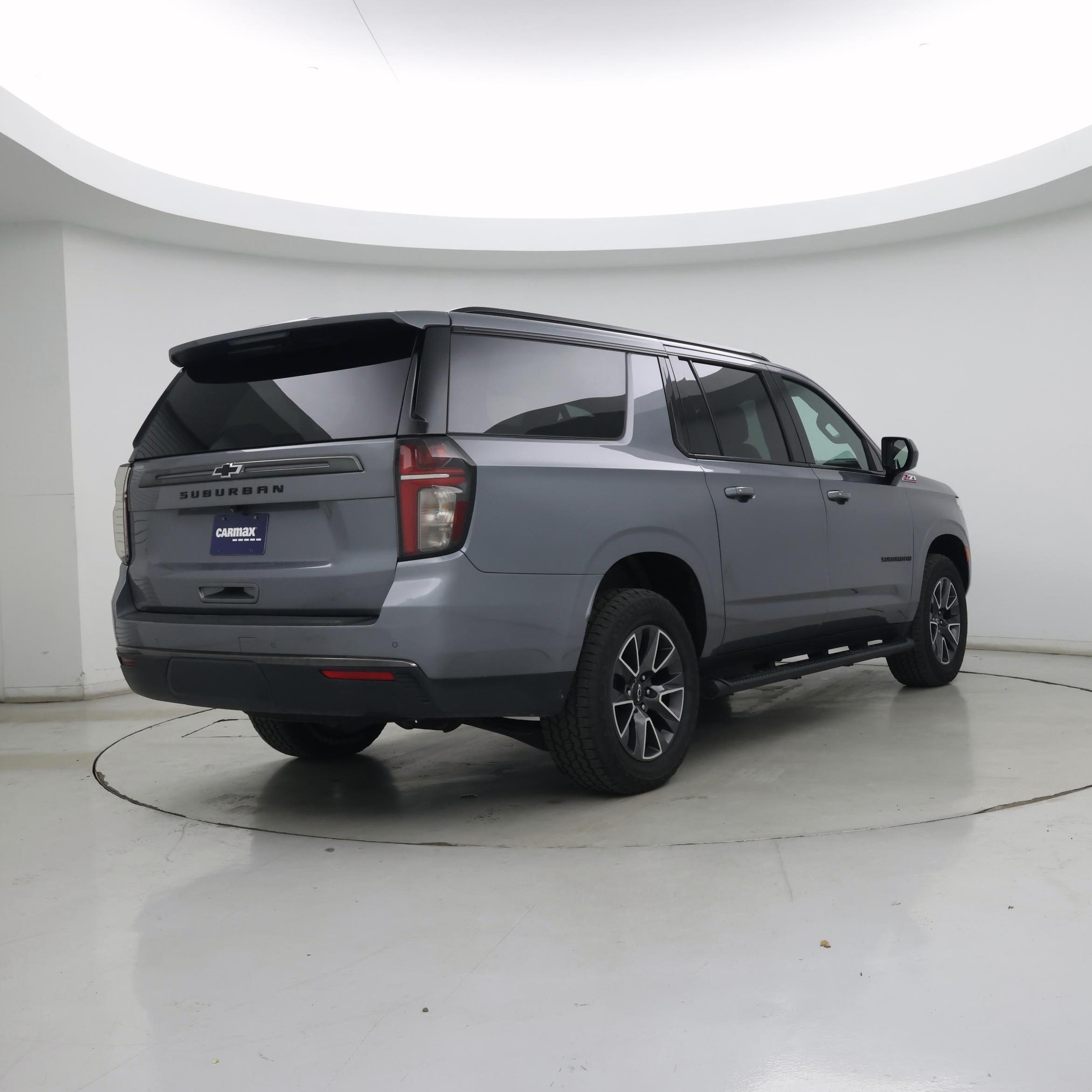 Thumbnail: 2022 Chevrolet Suburban - 8