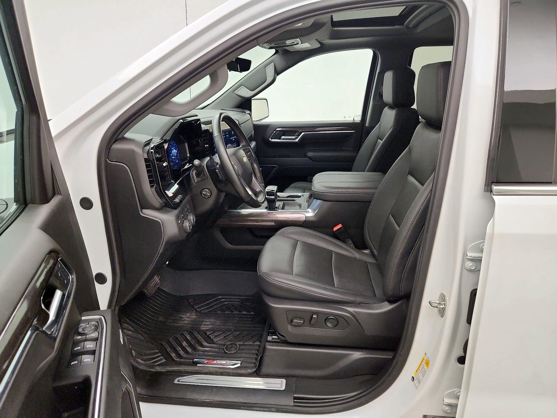 Thumbnail: 2024 Chevrolet Silverado 1500 - 11