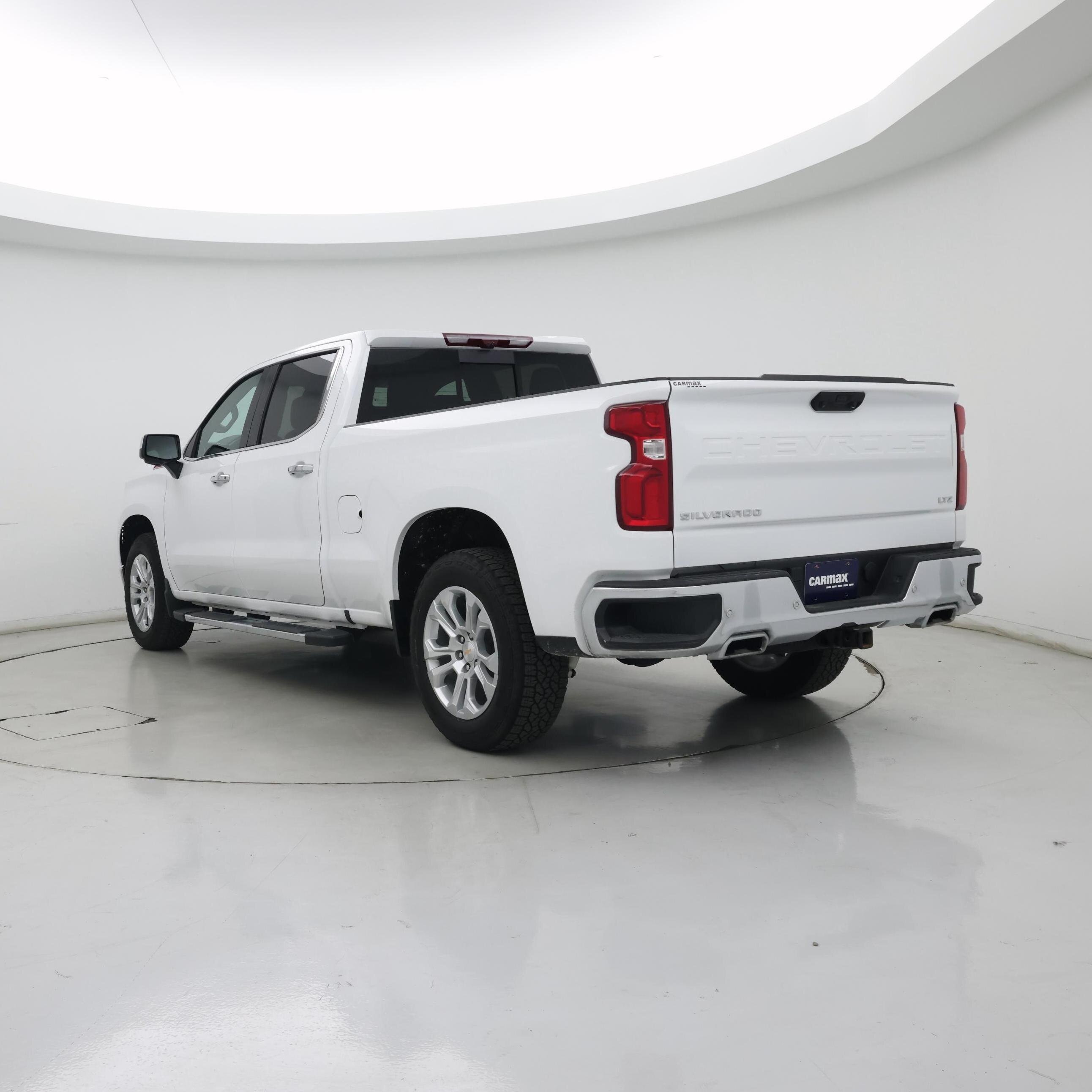 Thumbnail: 2024 Chevrolet Silverado 1500 - 2