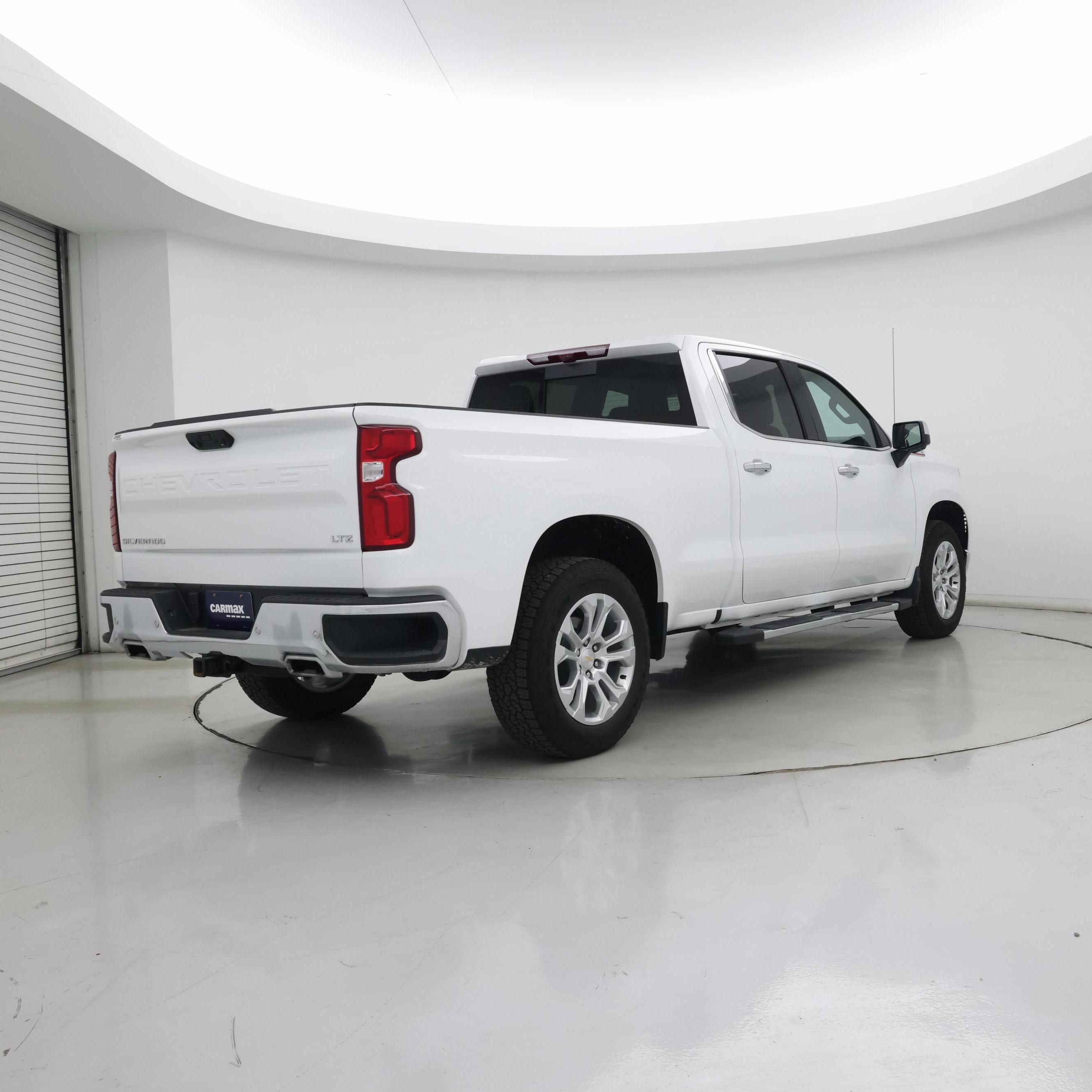 Thumbnail: 2024 Chevrolet Silverado 1500 - 8