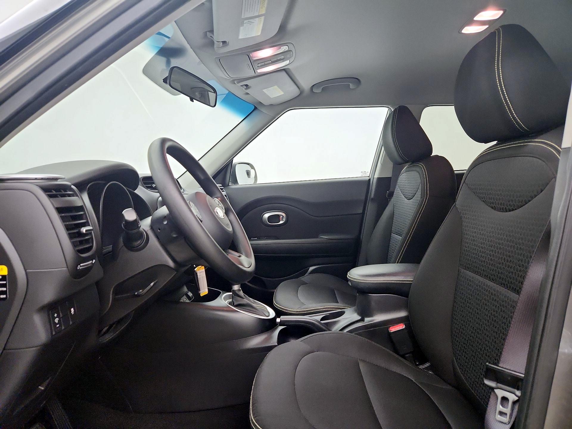 Thumbnail: 2016 Kia Soul - 11