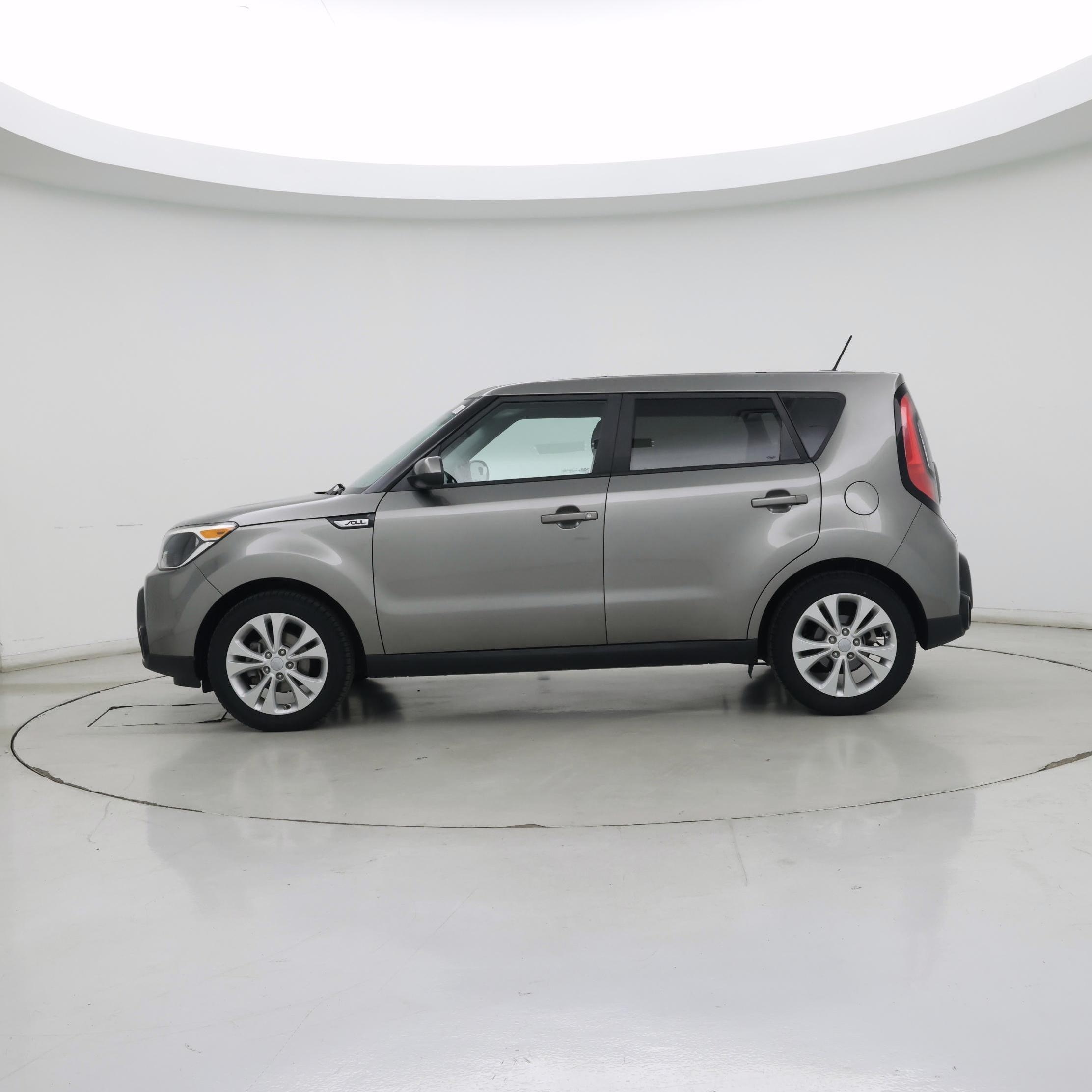 Thumbnail: 2016 Kia Soul - 3