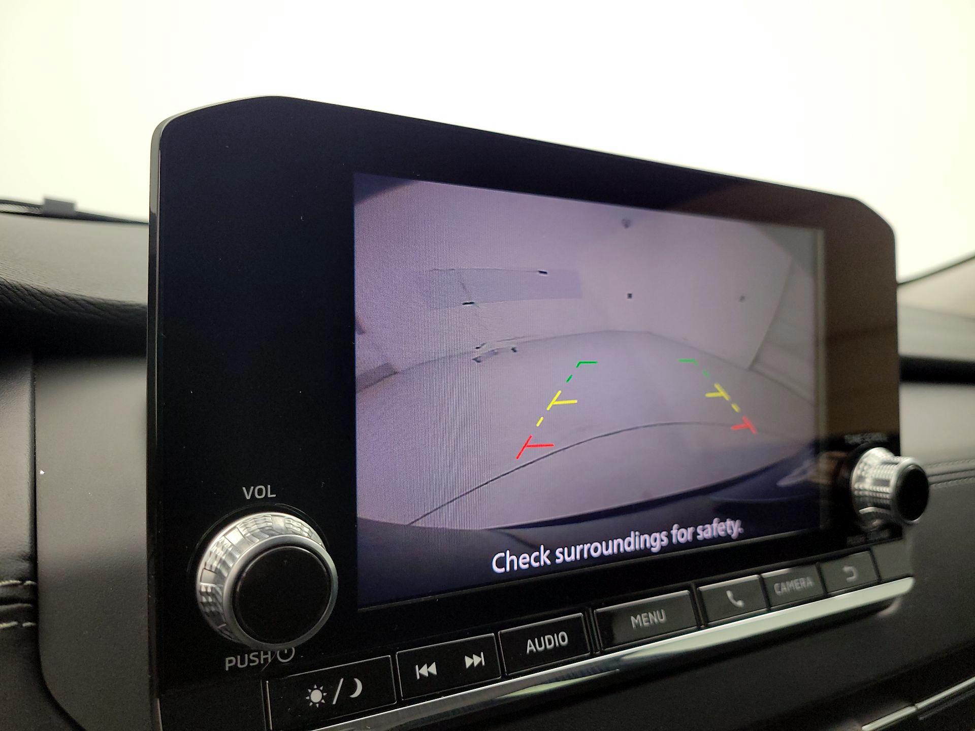 Thumbnail: 2022 Mitsubishi Outlander - 14