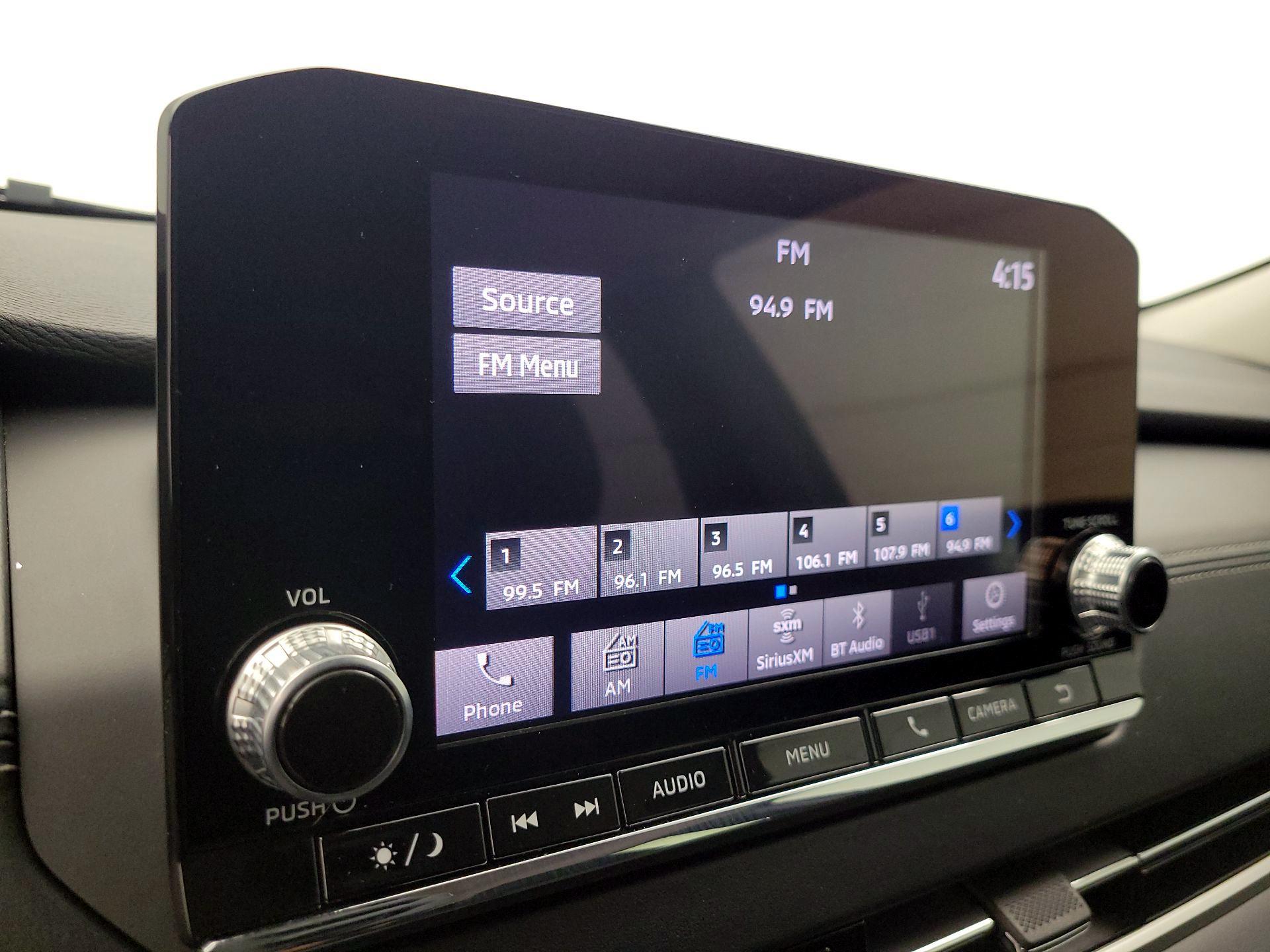 Thumbnail: 2022 Mitsubishi Outlander - 15