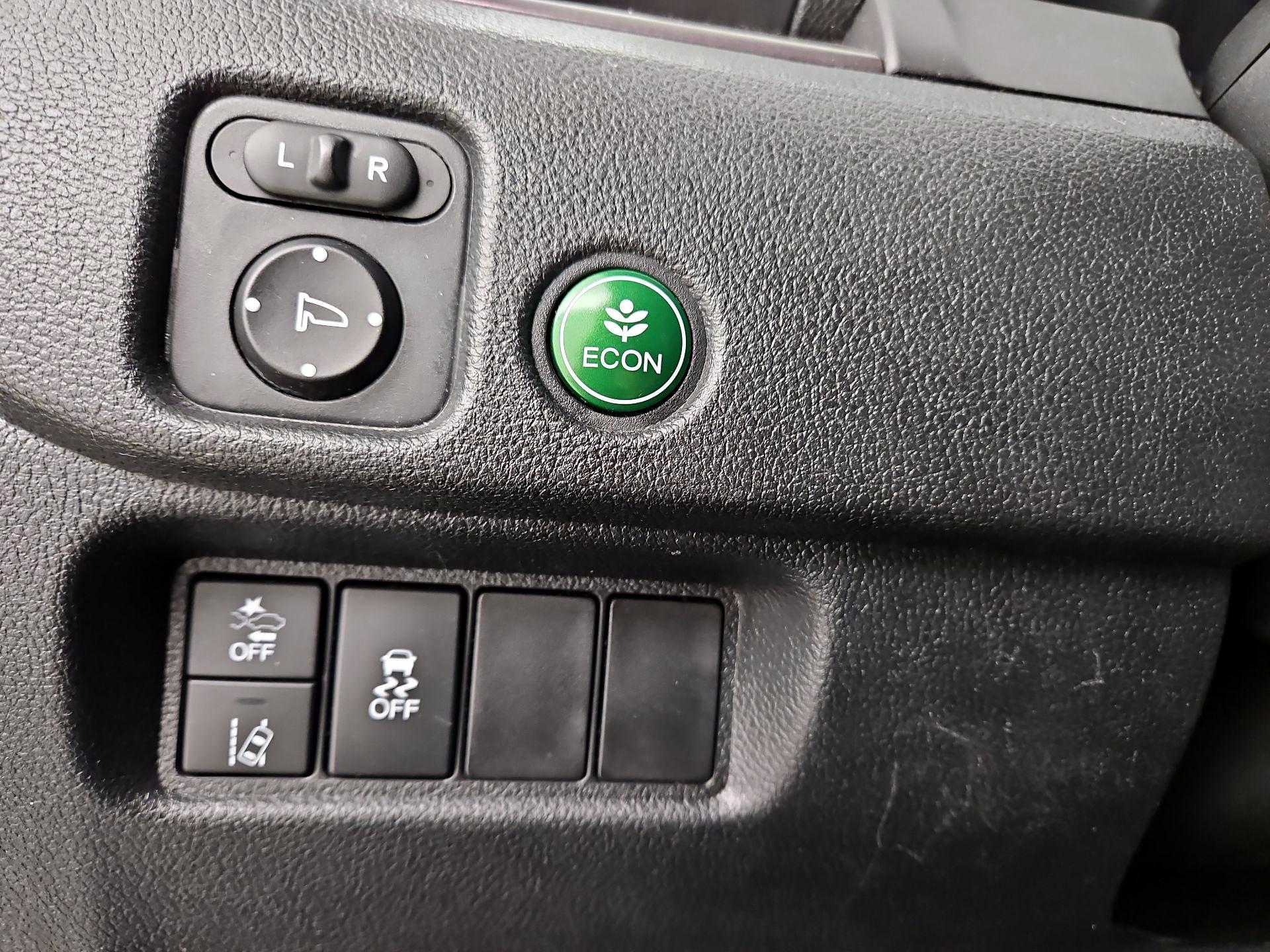 Thumbnail: 2022 Honda Pilot - 13