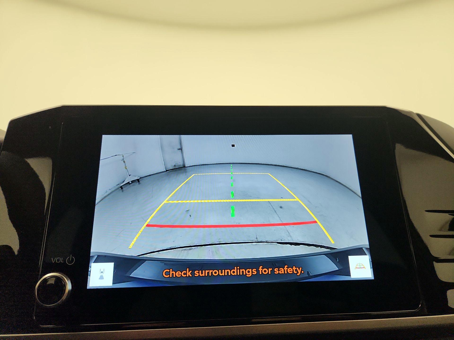 Thumbnail: 2025 Toyota Camry - 15