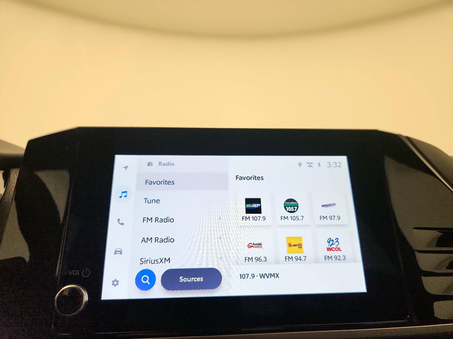 Thumbnail: 2025 Toyota Camry - 16