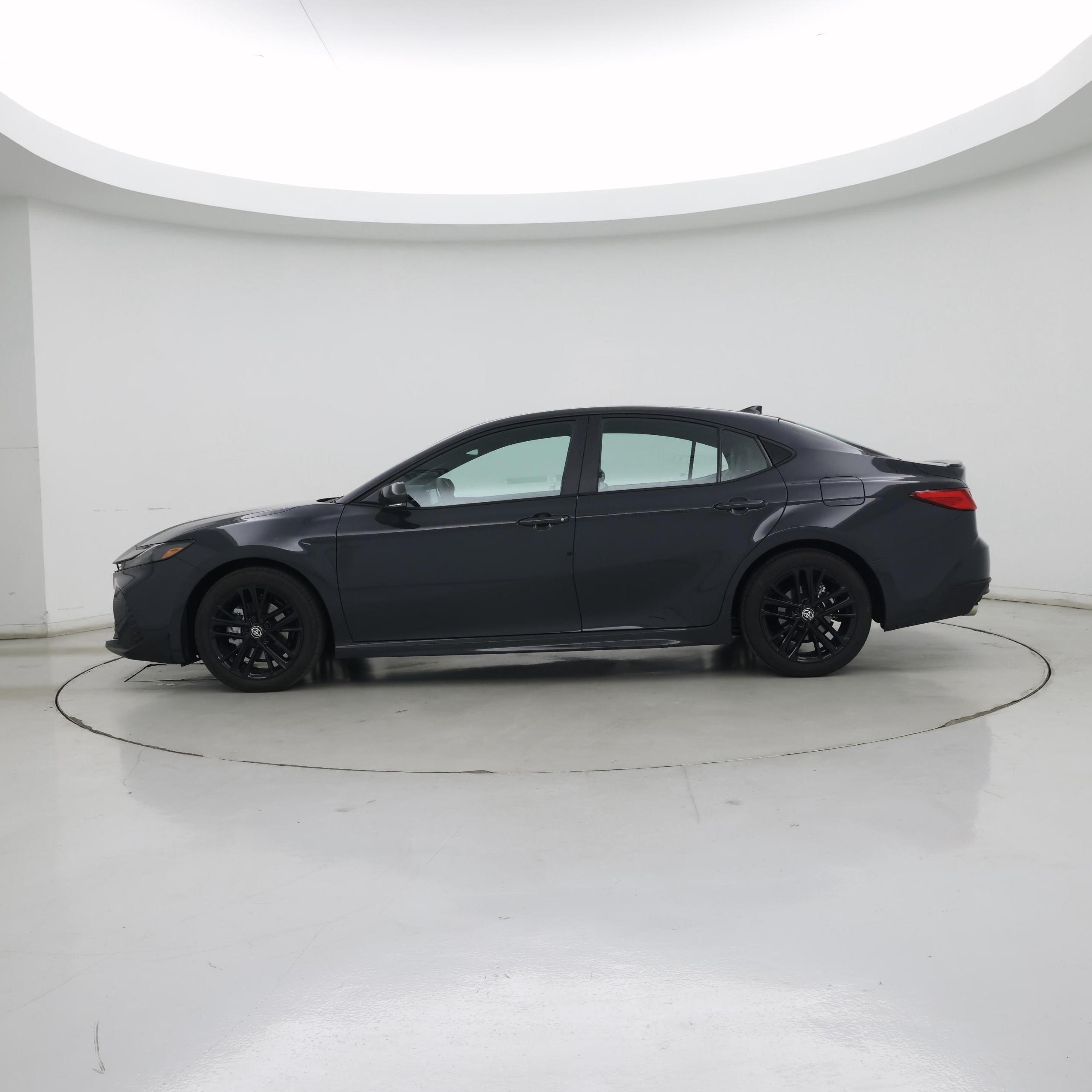 Thumbnail: 2025 Toyota Camry - 3