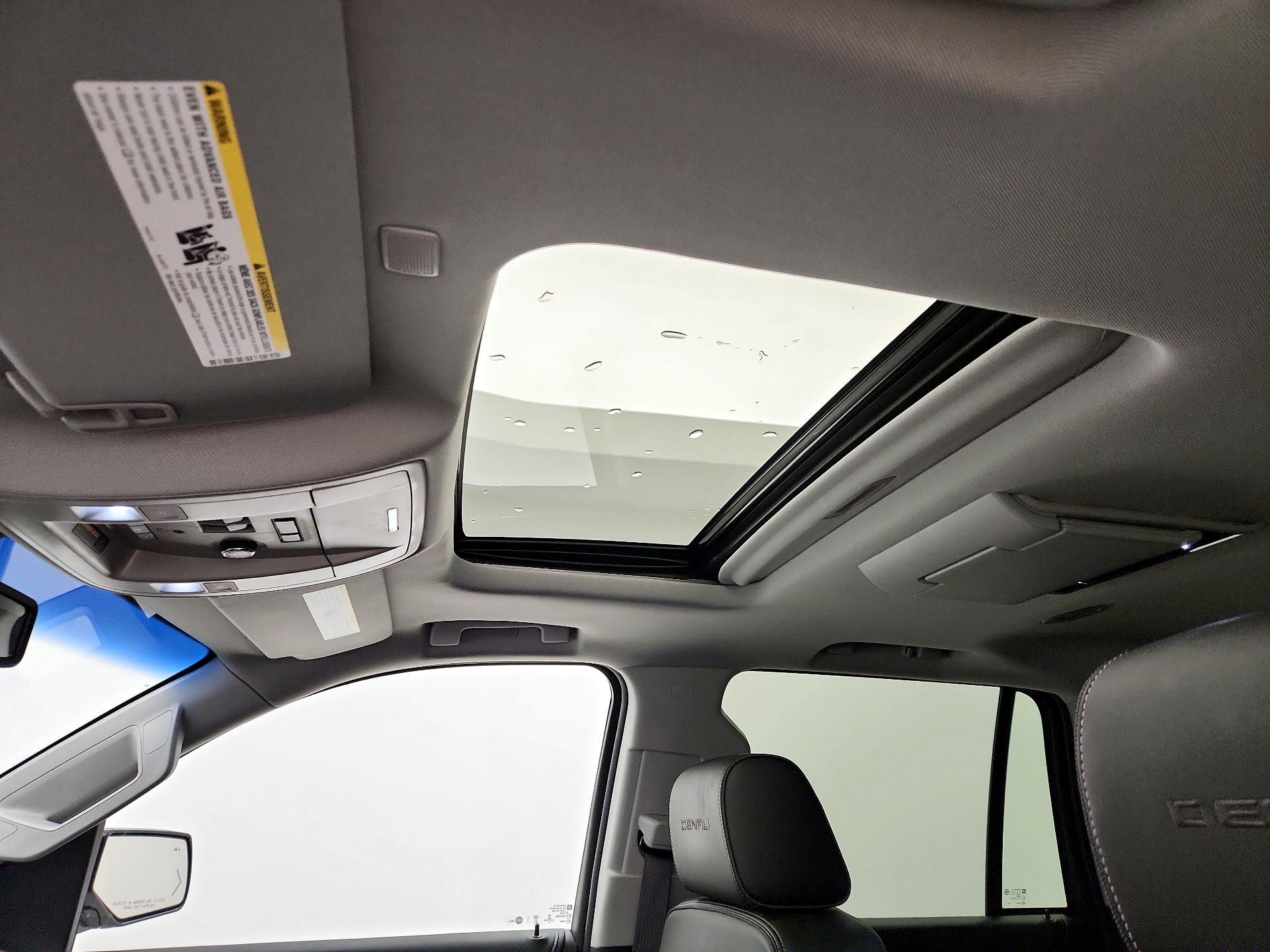 Thumbnail: 2017 GMC Yukon - 19