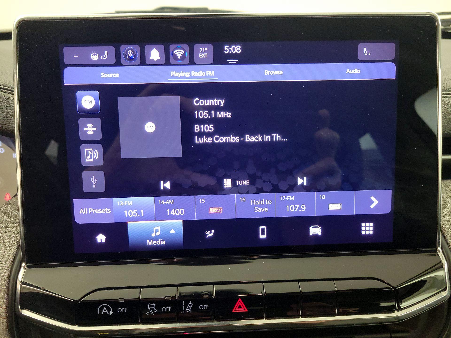 Thumbnail: 2022 Jeep Compass - 15