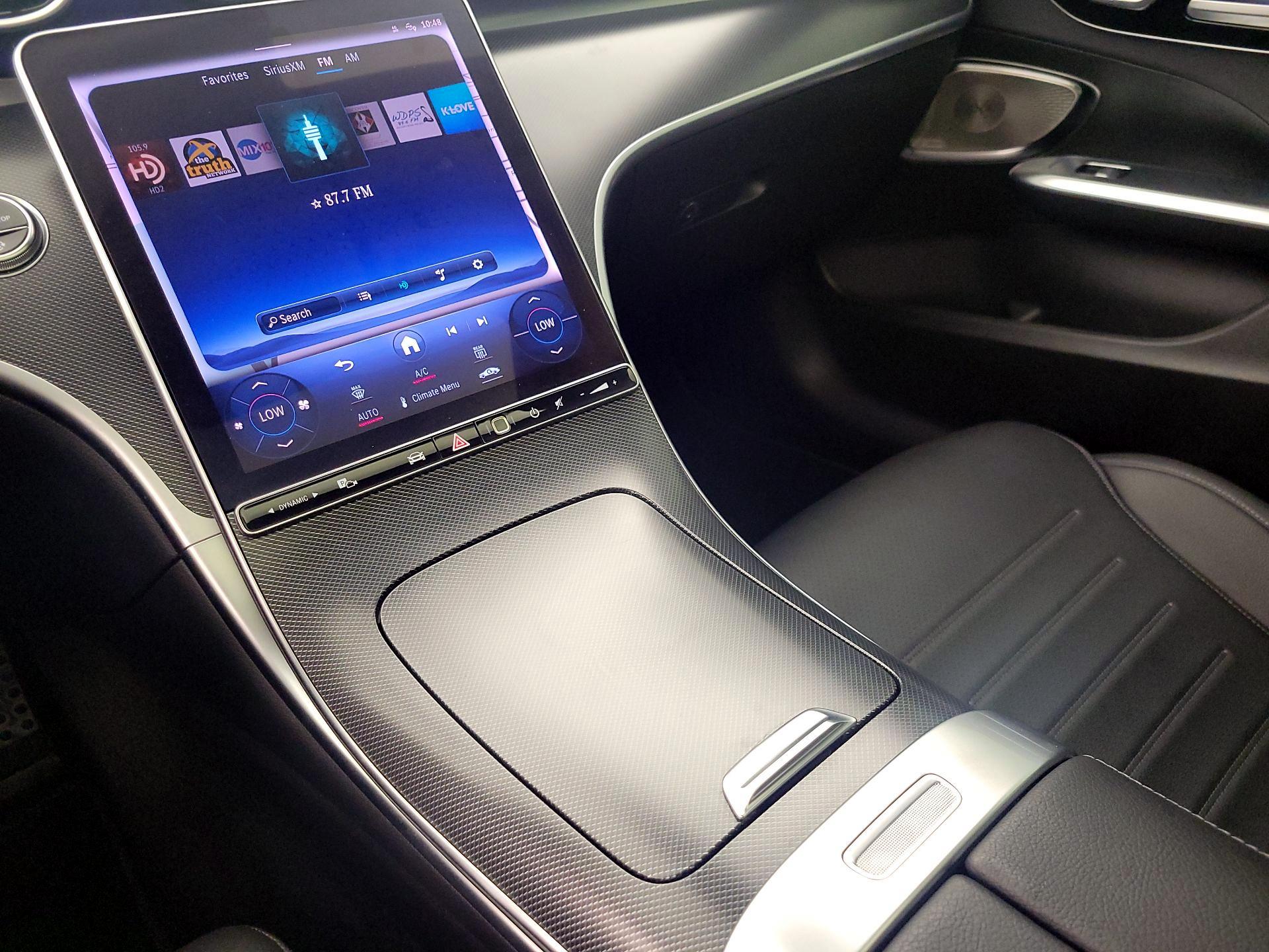 Thumbnail: 2024 Mercedes-Benz C-Class - 18