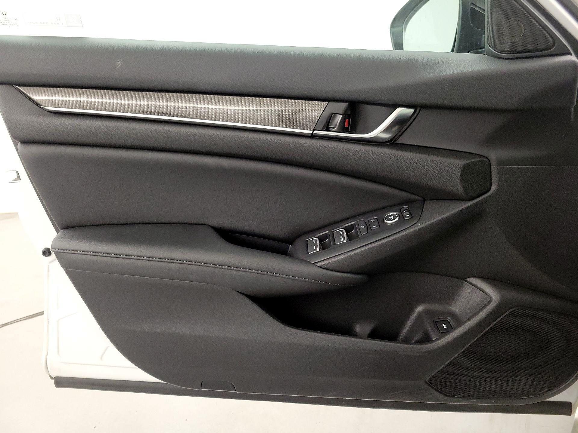 Thumbnail: 2022 Honda Accord - 12