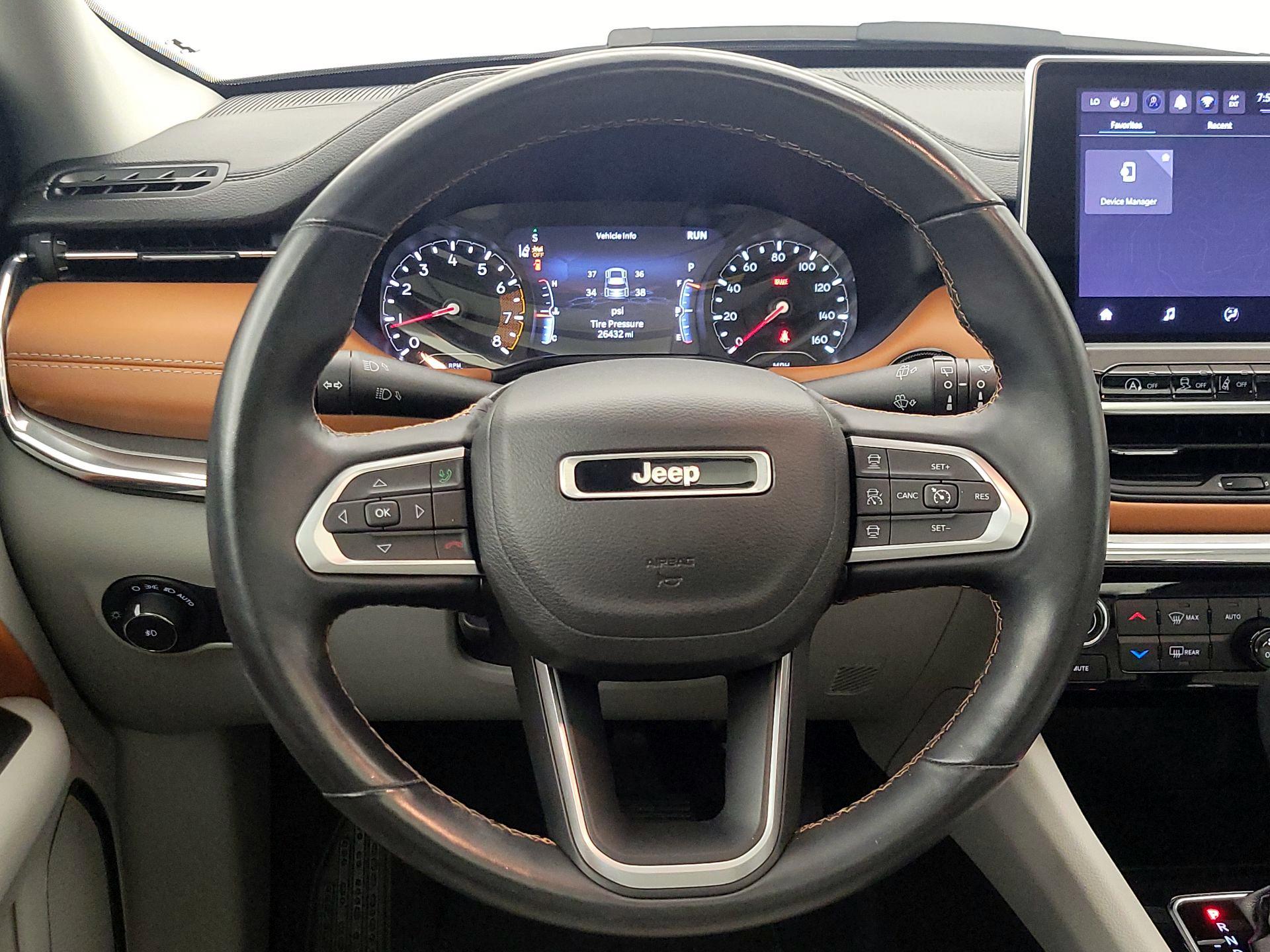 Thumbnail: 2022 Jeep Compass - 10