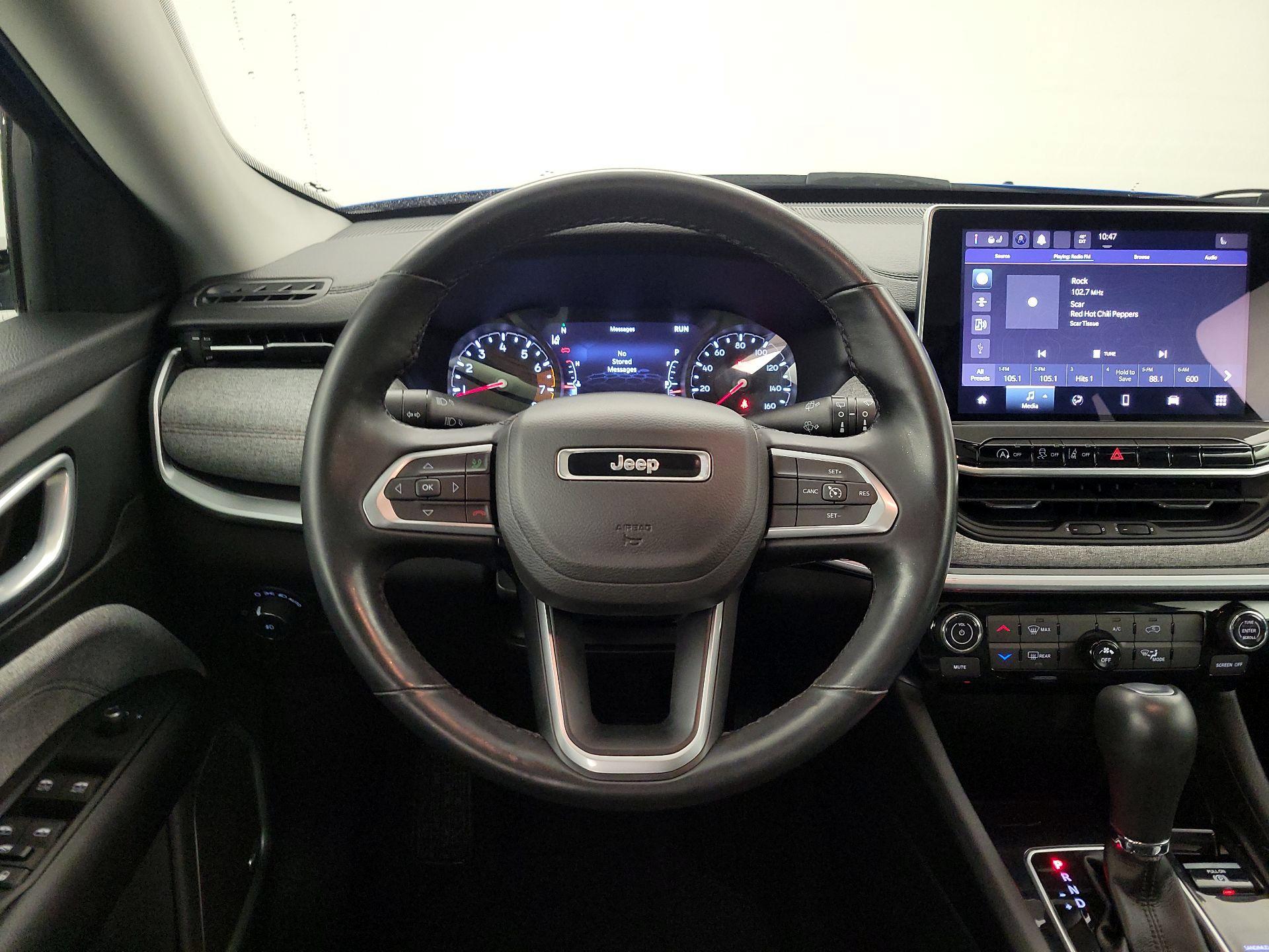 Thumbnail: 2022 Jeep Compass - 10