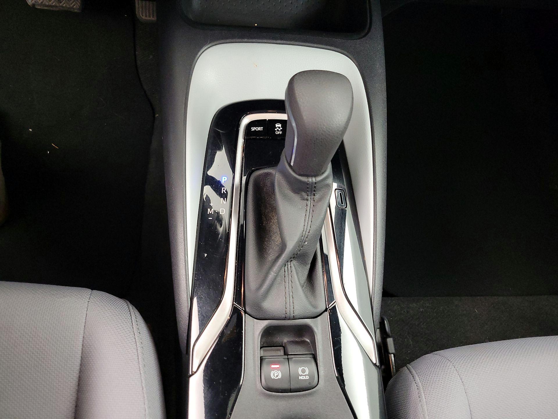 Thumbnail: 2022 Toyota Corolla - 17