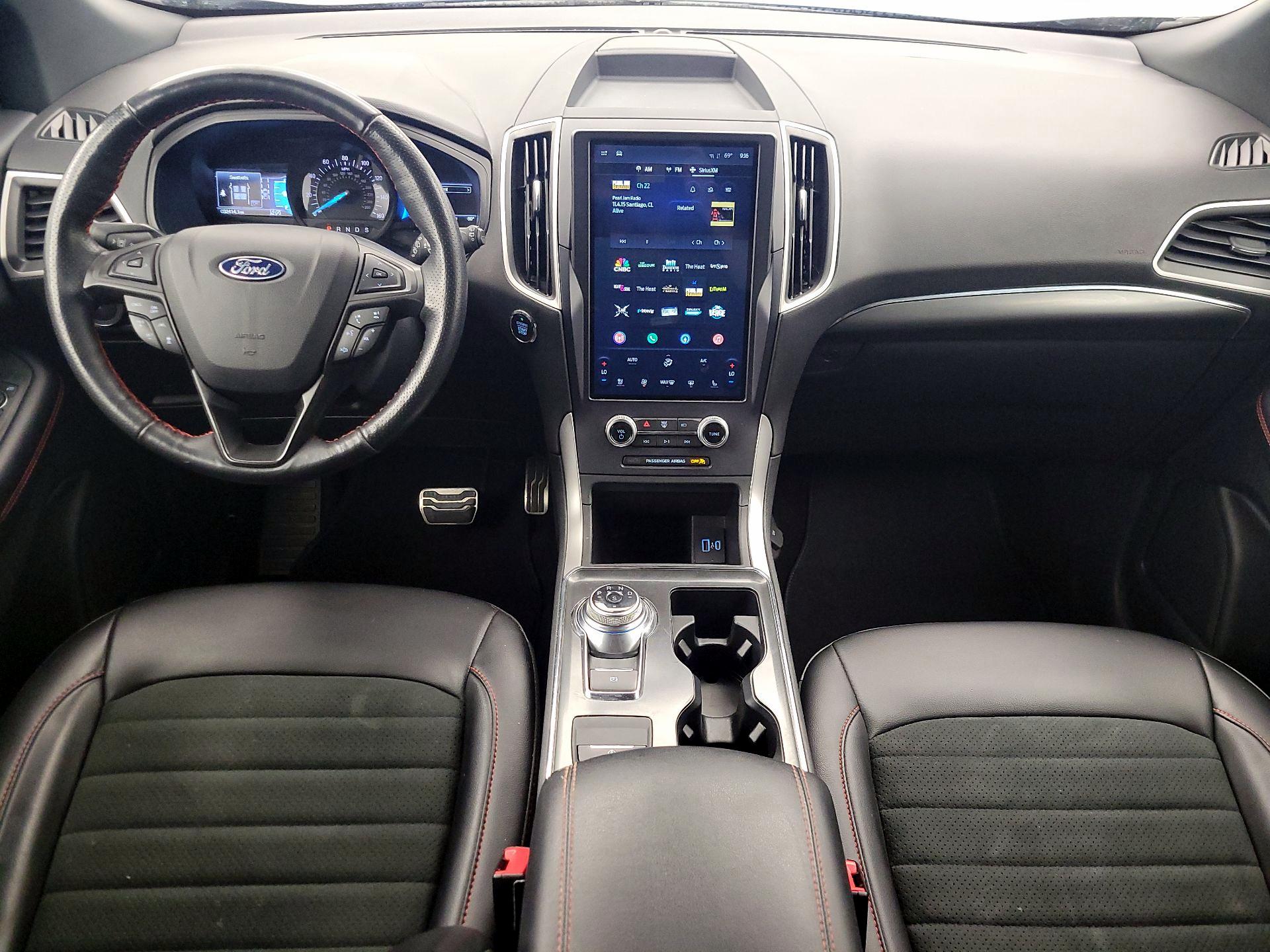 Thumbnail: 2022 Ford Edge - 9