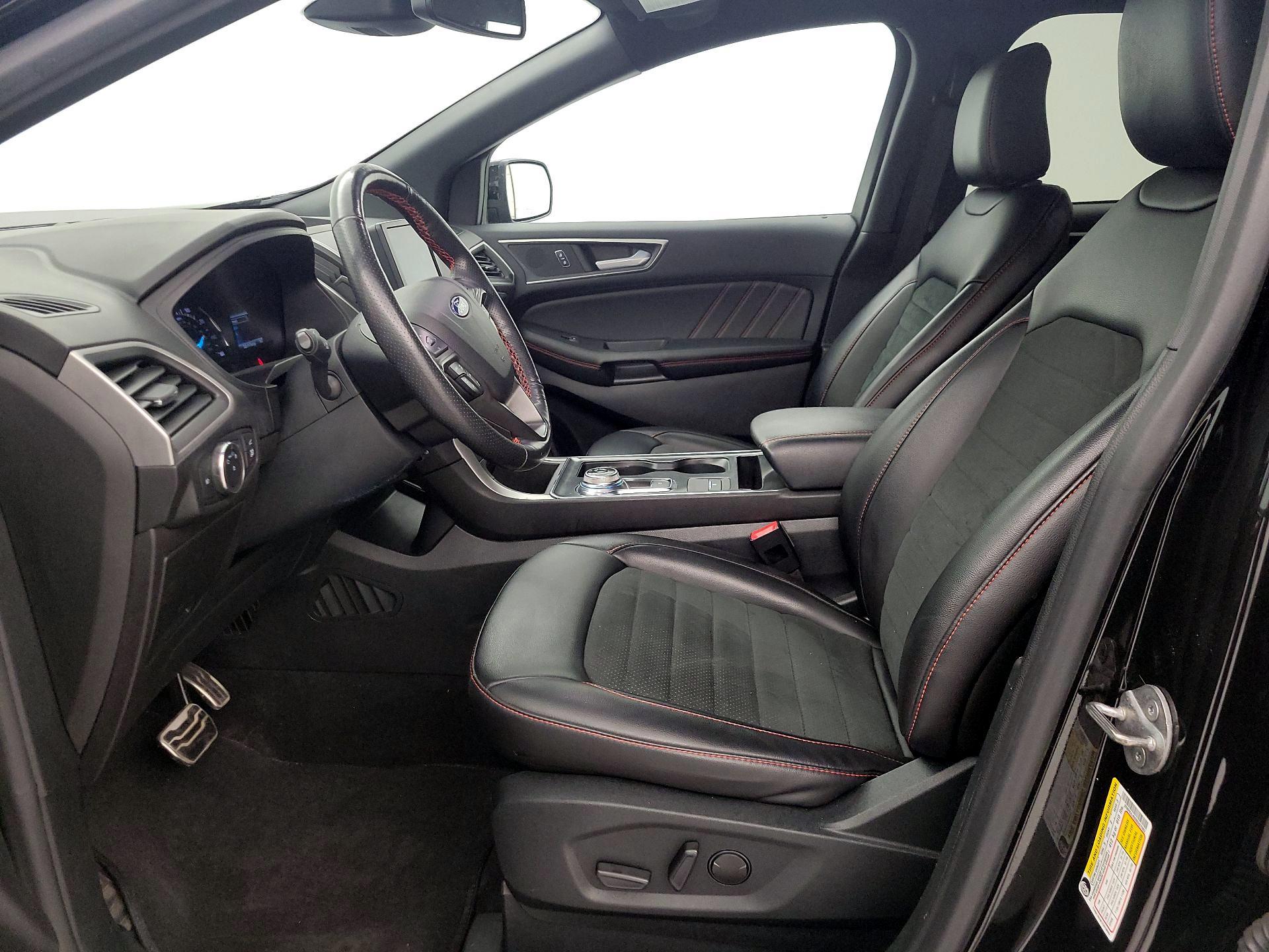 Thumbnail: 2022 Ford Edge - 11