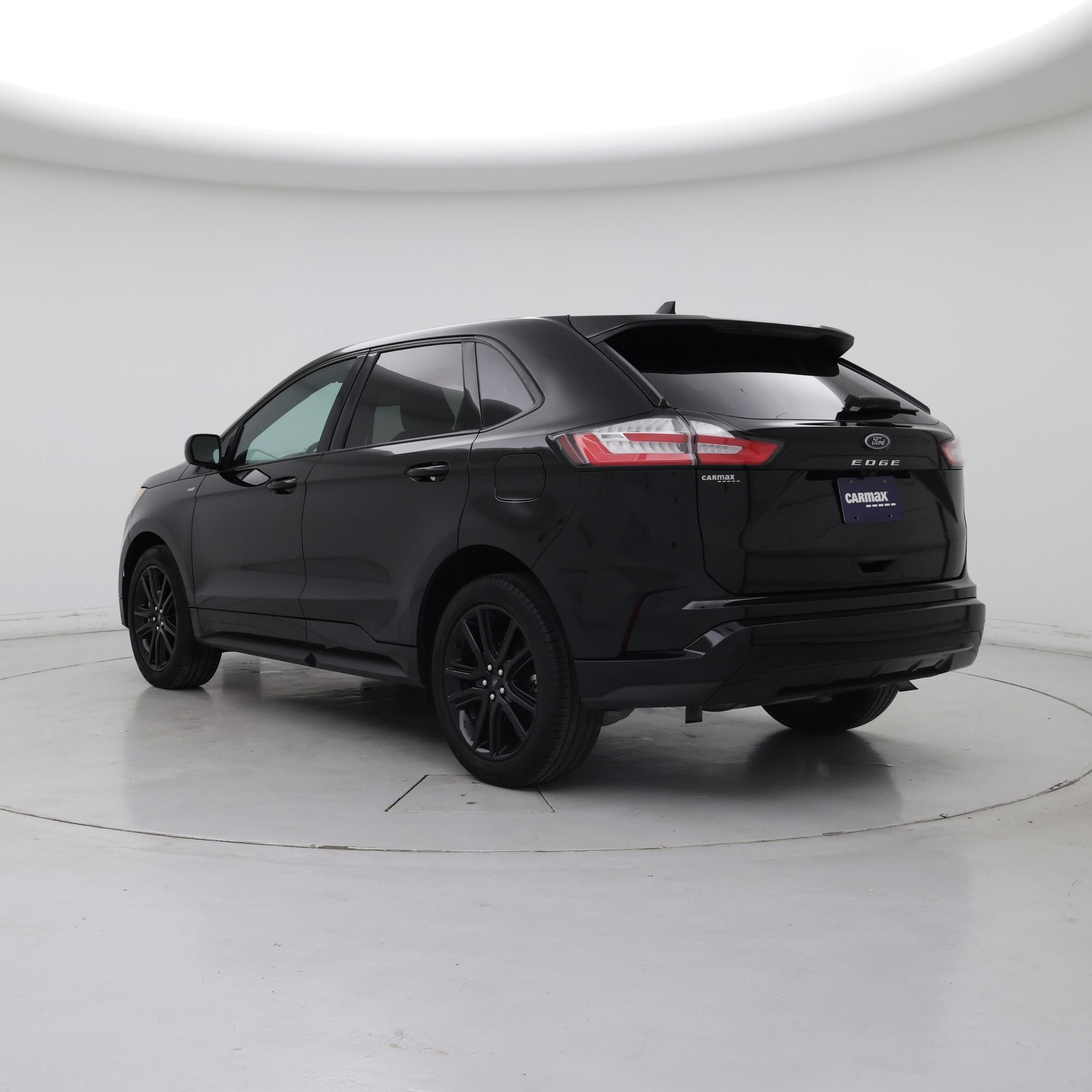 Thumbnail: 2022 Ford Edge - 2