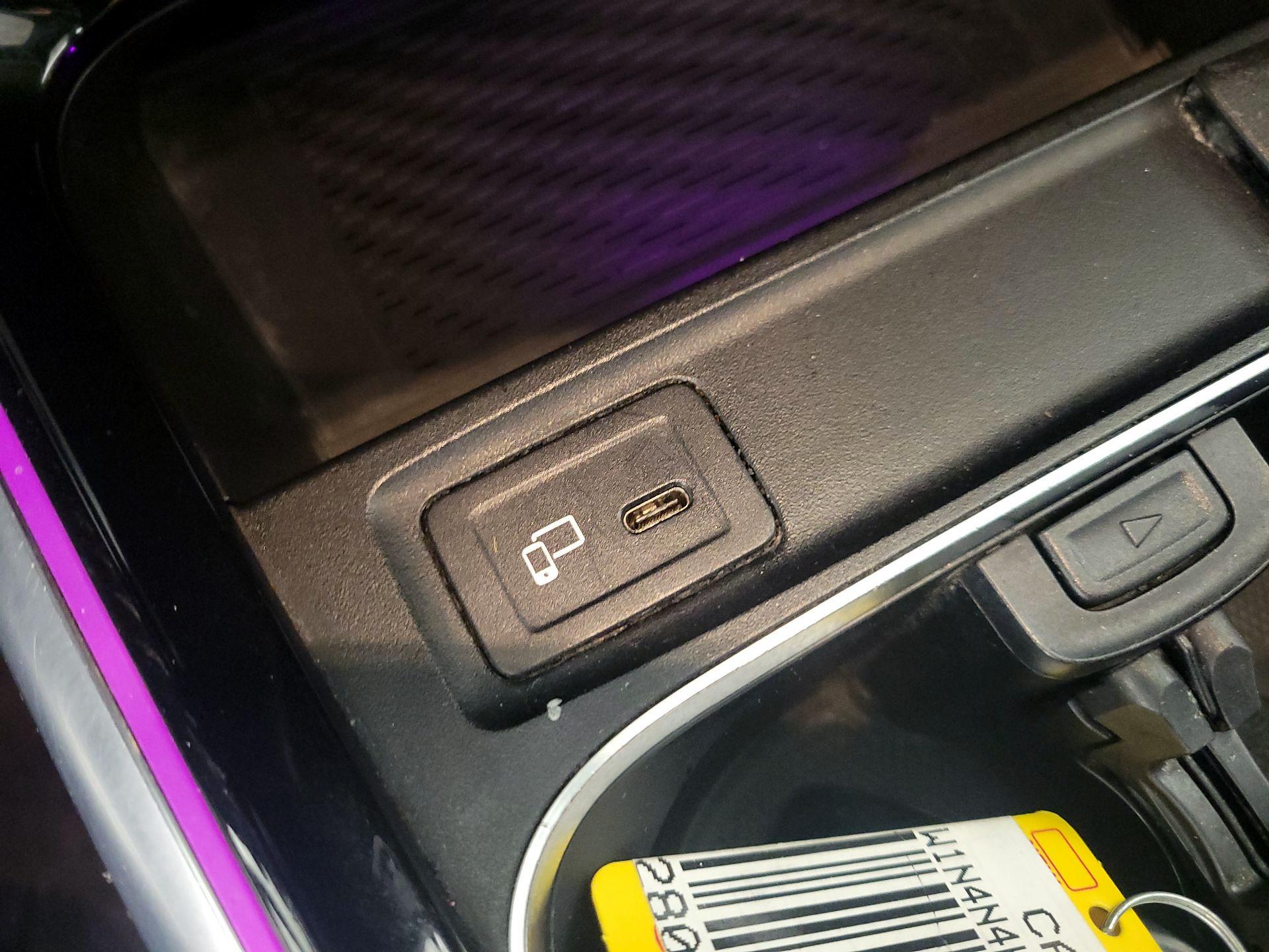 Thumbnail: 2021 Mercedes-Benz GLA - 18