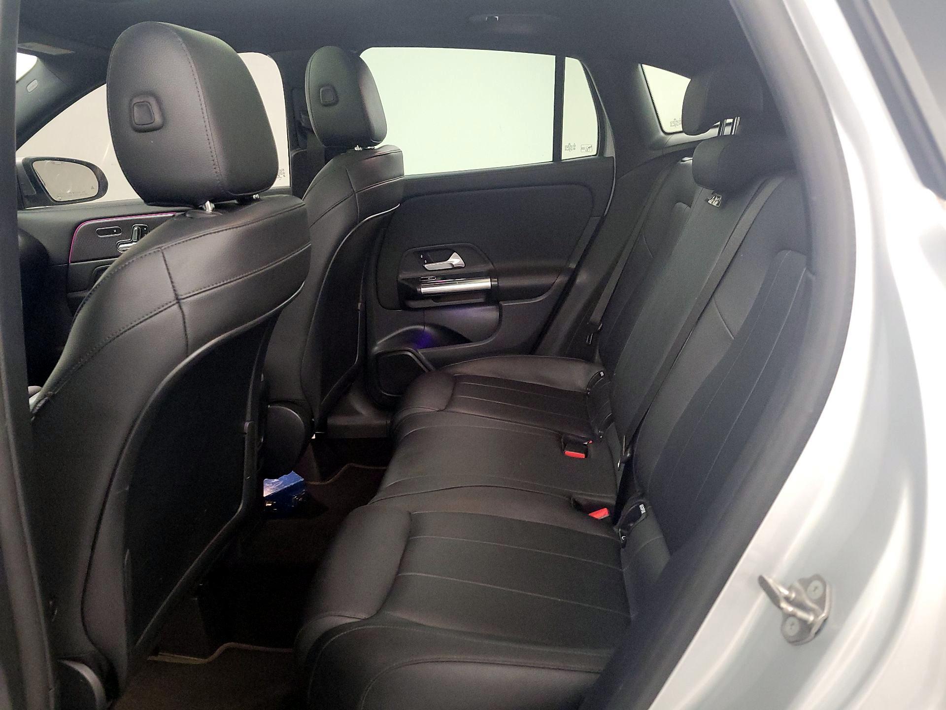 Thumbnail: 2021 Mercedes-Benz GLA - 20