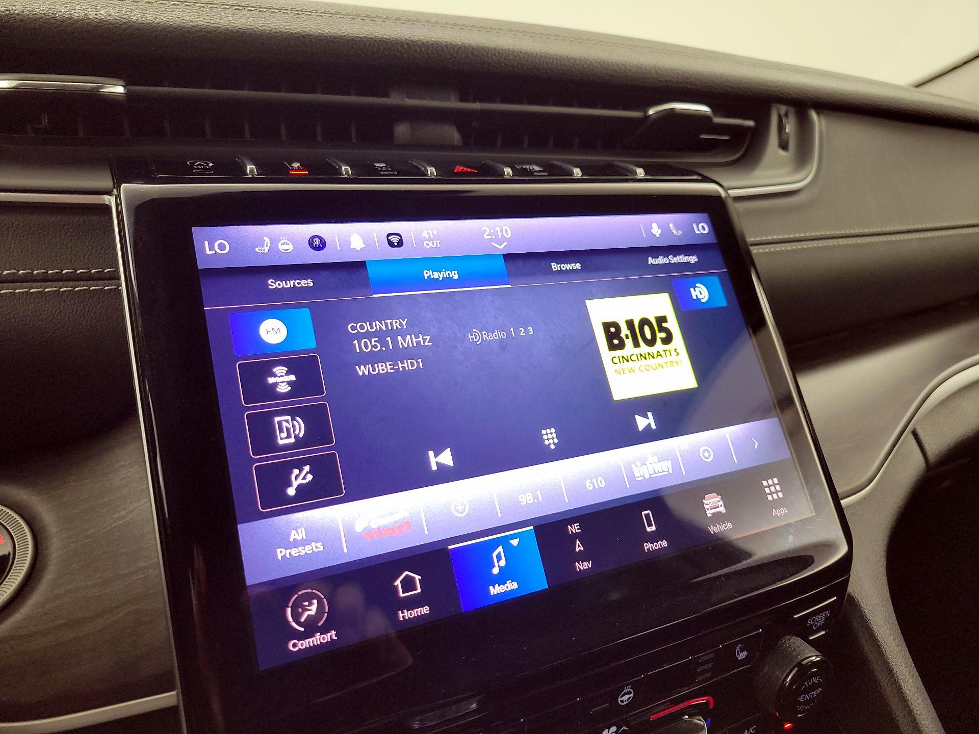 Thumbnail: 2023 Jeep Grand Cherokee L - 15