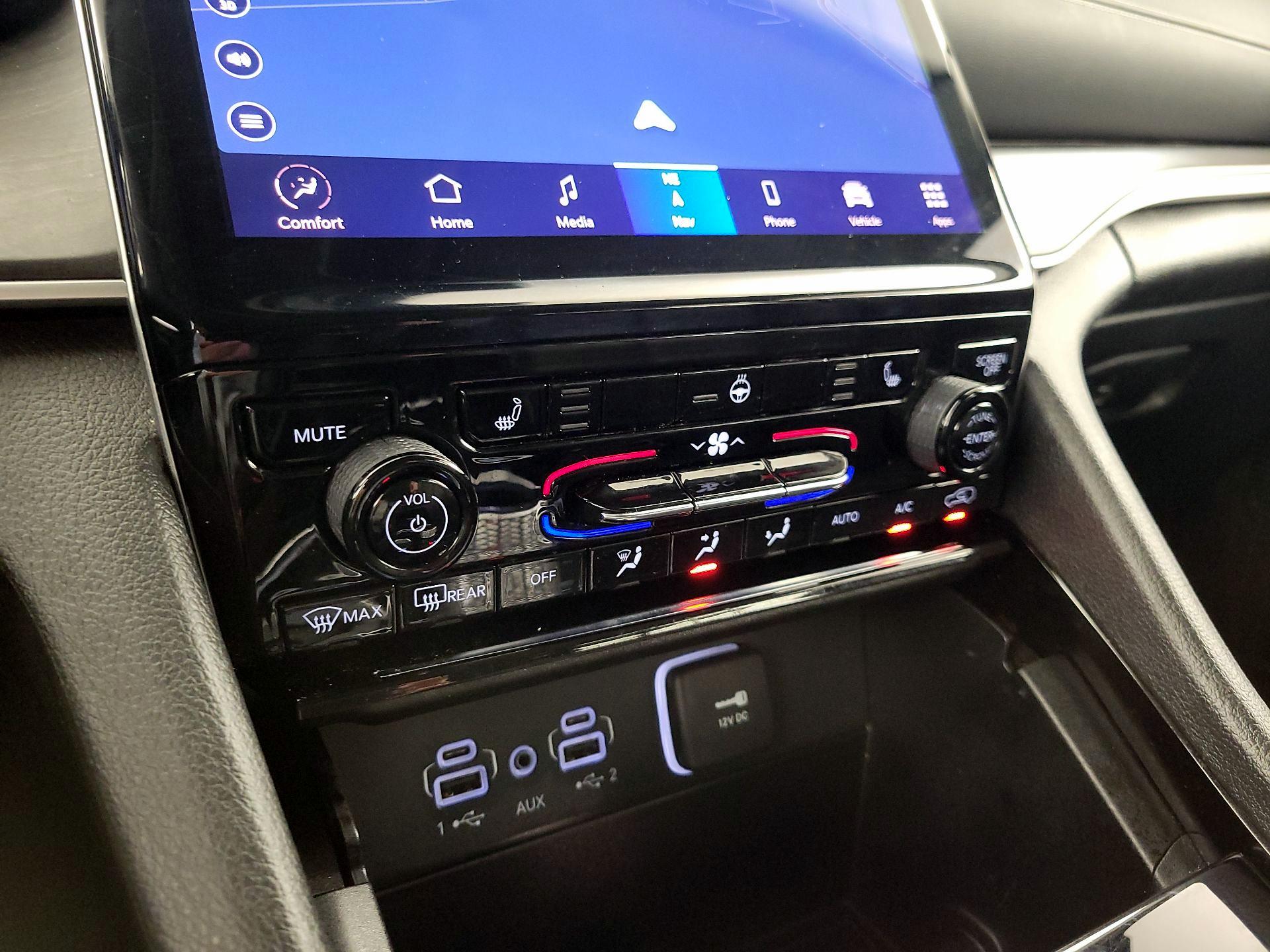 Thumbnail: 2023 Jeep Grand Cherokee L - 16