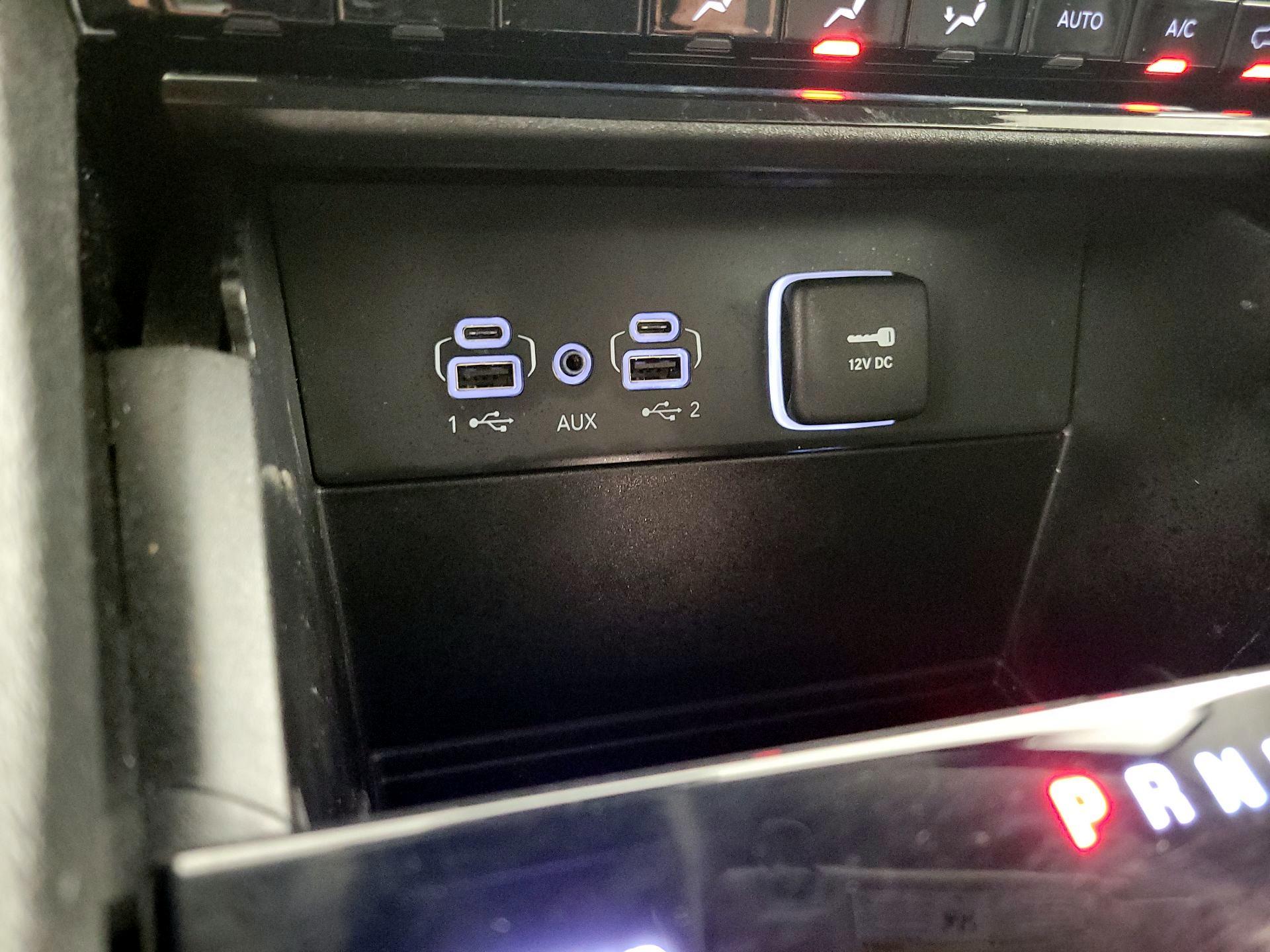 Thumbnail: 2023 Jeep Grand Cherokee L - 18