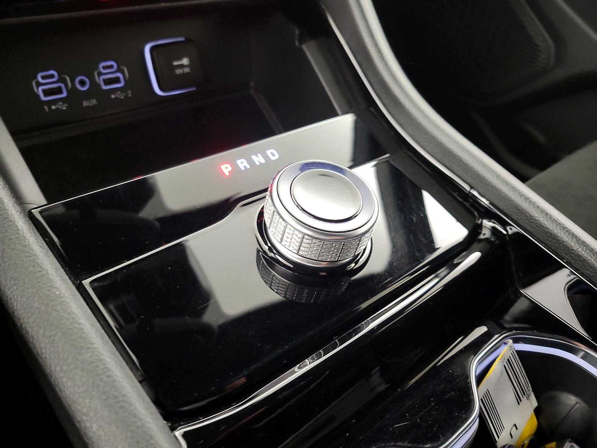 Thumbnail: 2023 Jeep Grand Cherokee - 17