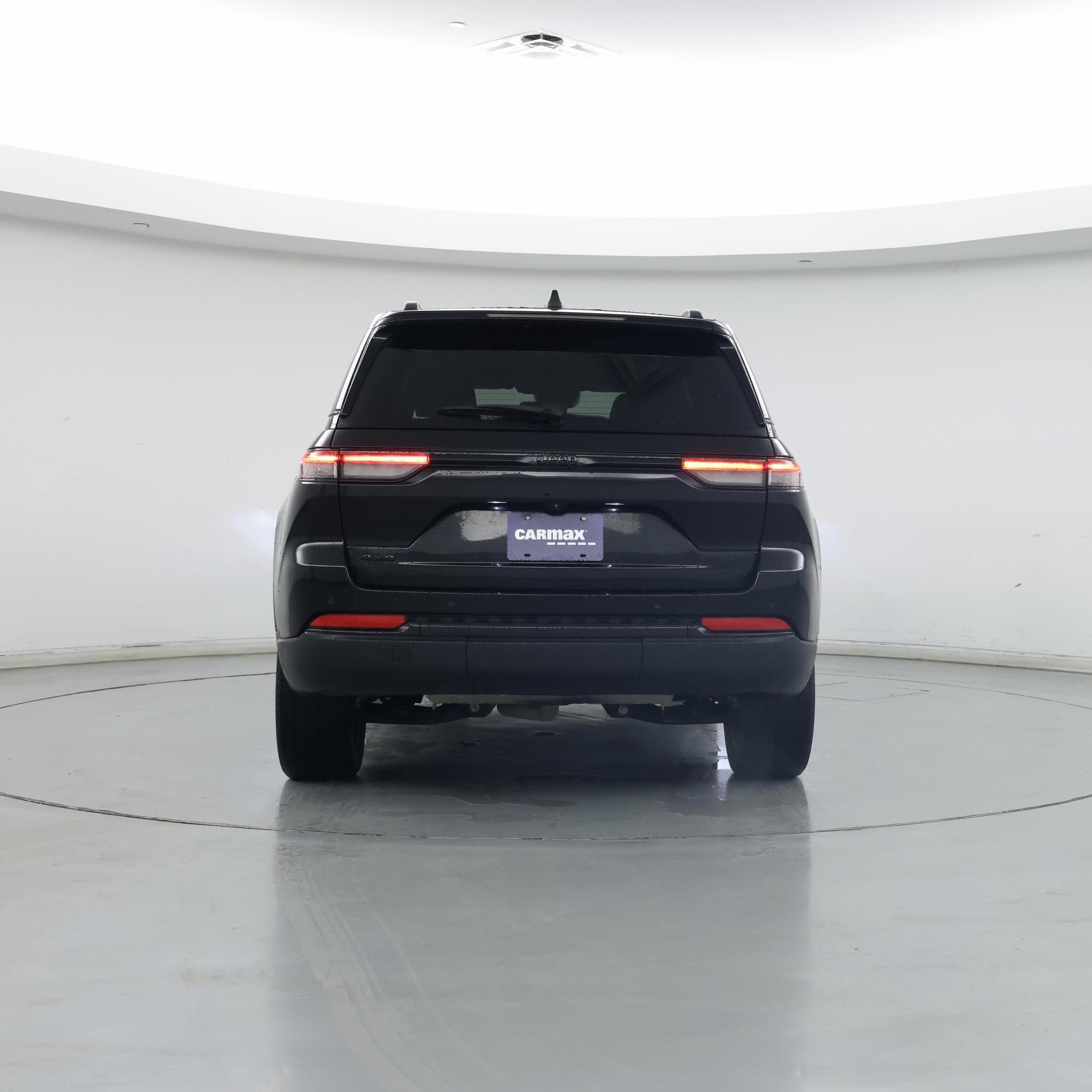 Thumbnail: 2023 Jeep Grand Cherokee - 6