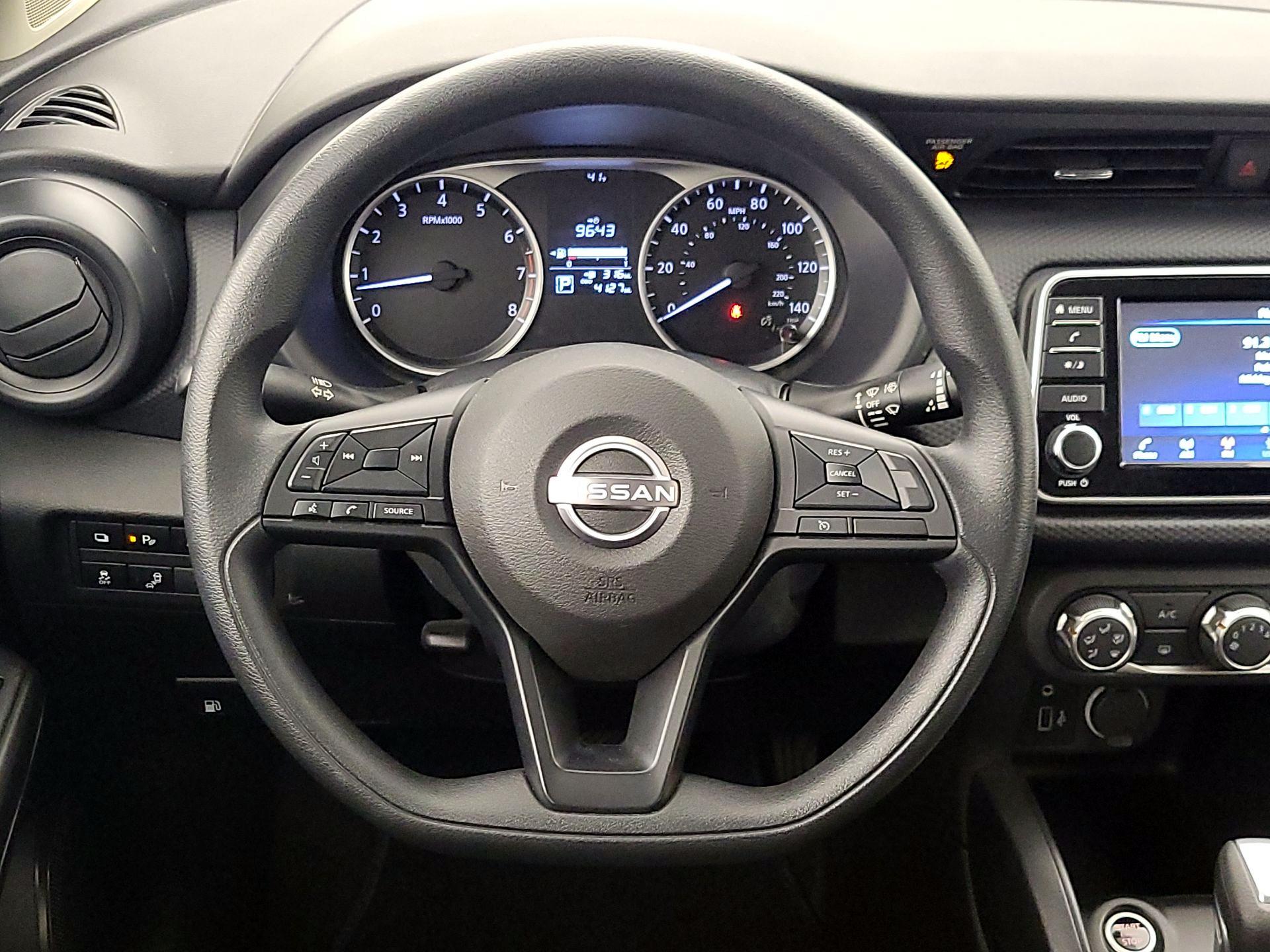 Thumbnail: 2023 Nissan Kicks - 10