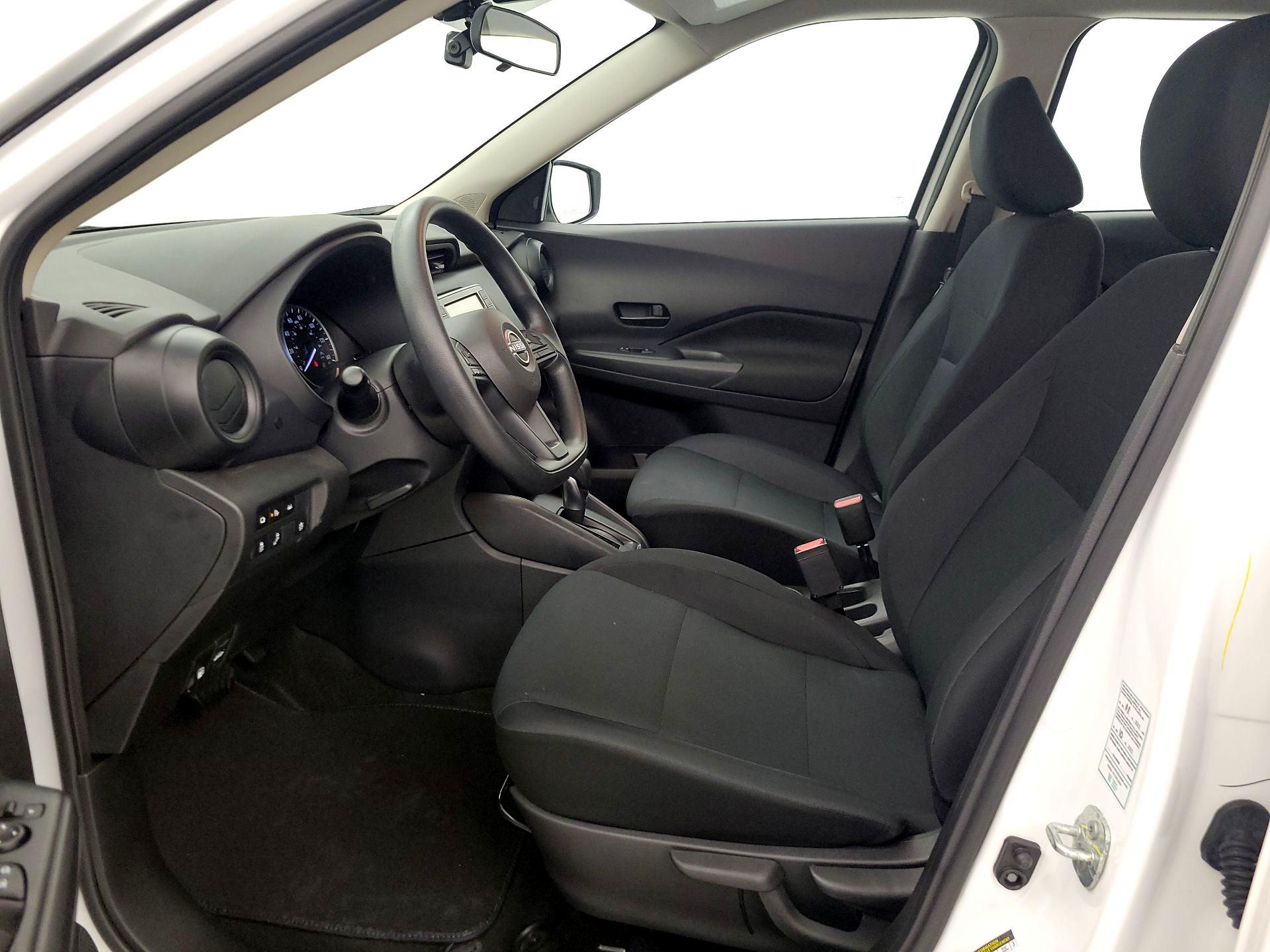 Thumbnail: 2023 Nissan Kicks - 11