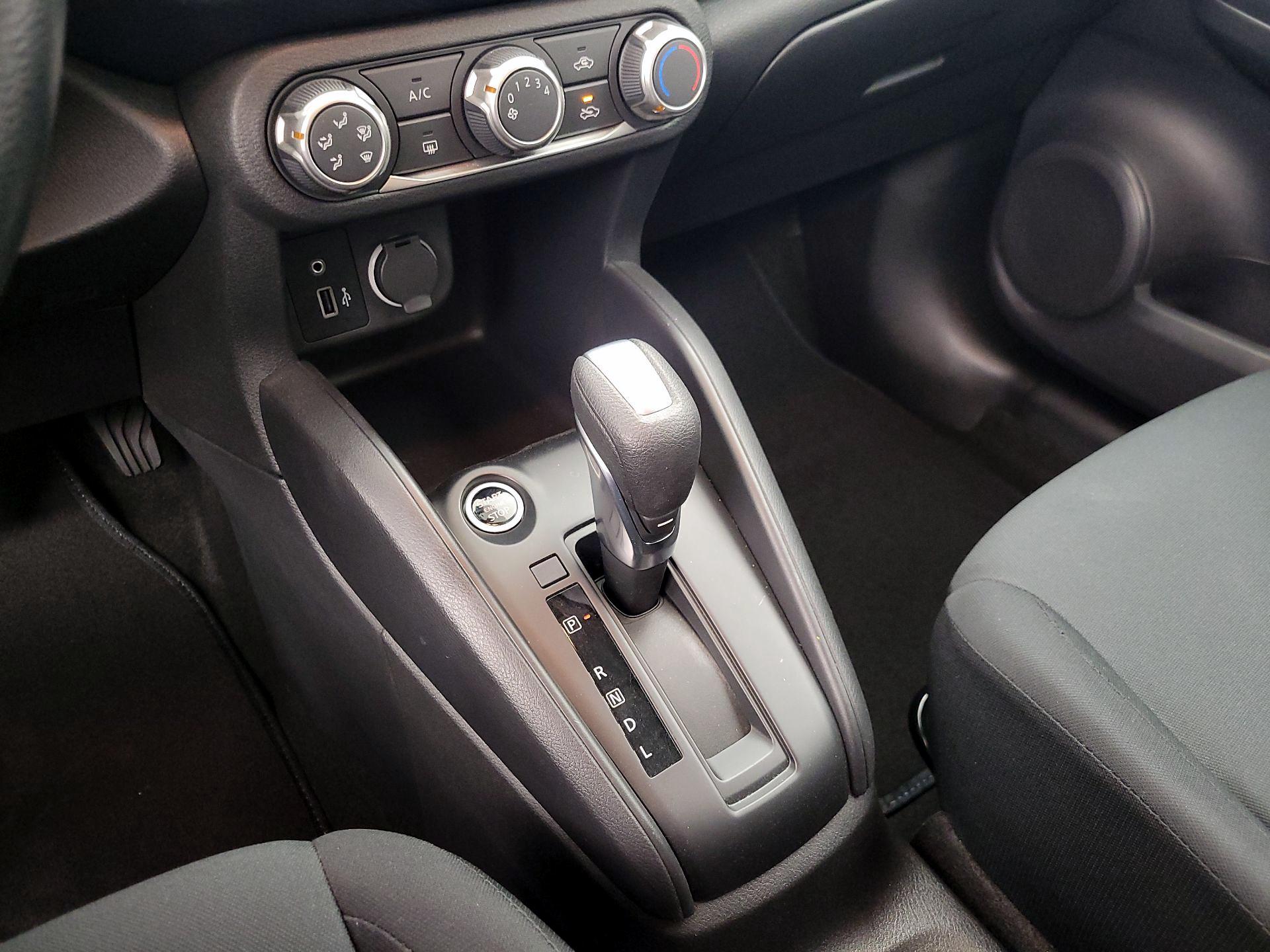 Thumbnail: 2023 Nissan Kicks - 17