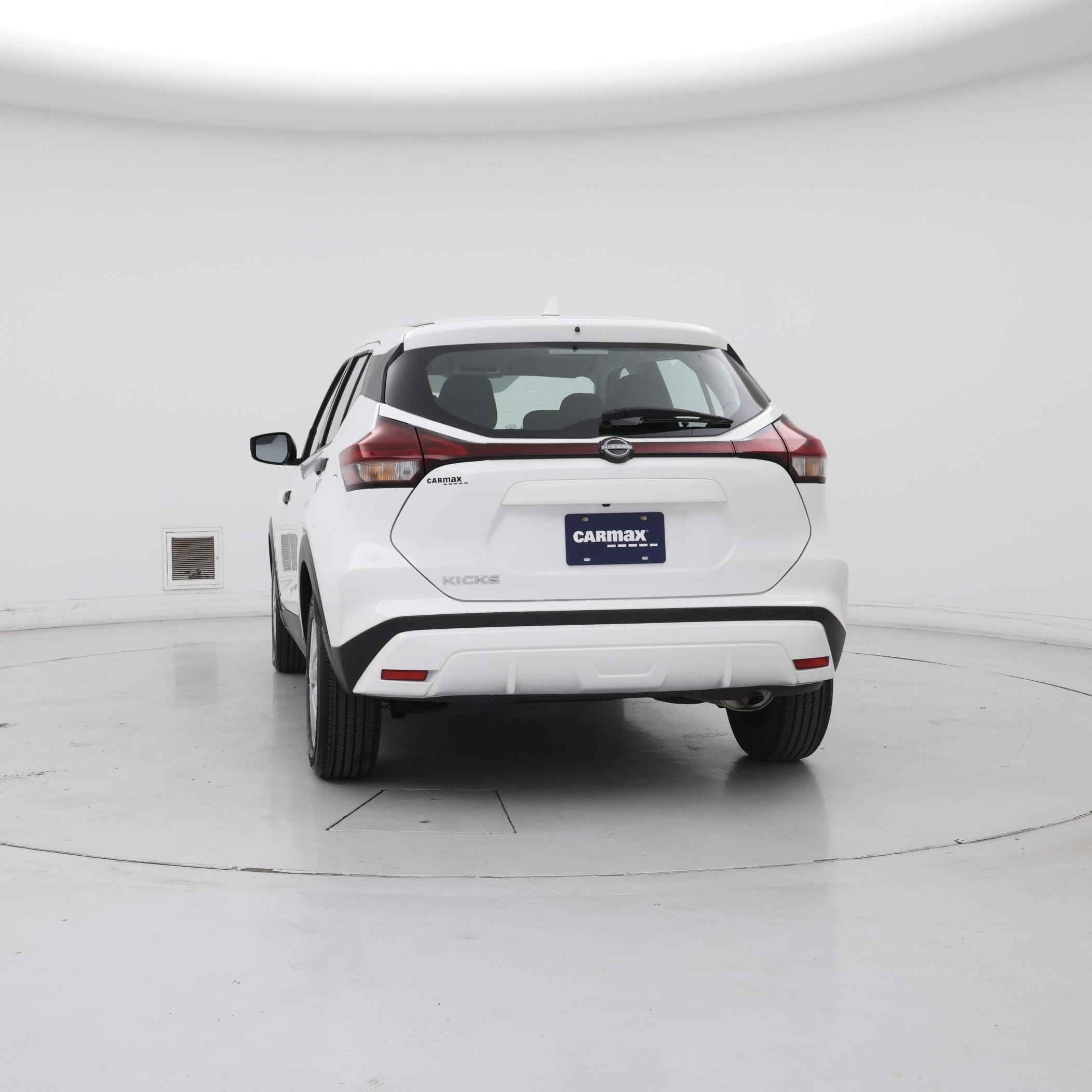 Thumbnail: 2023 Nissan Kicks - 6