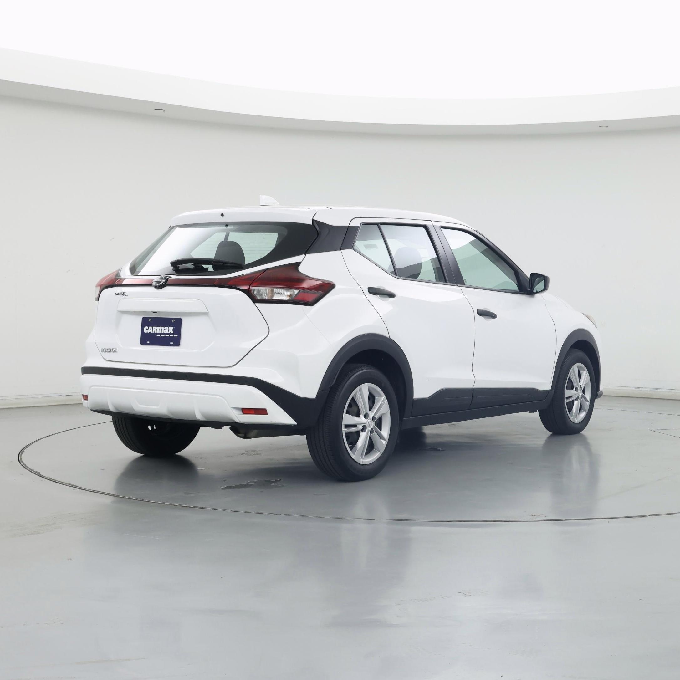 Thumbnail: 2022 Nissan Kicks - 8