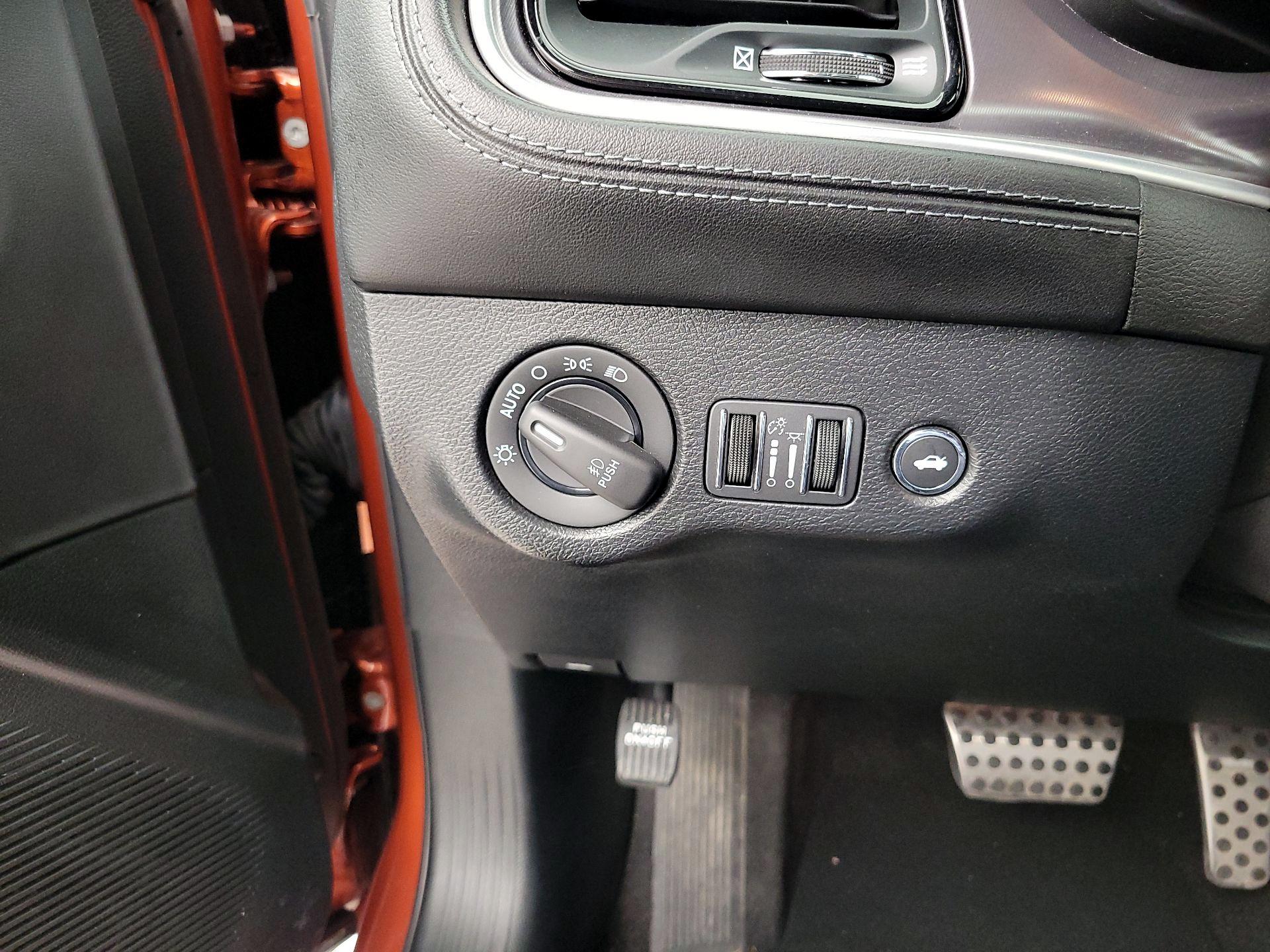 Thumbnail: 2021 Dodge Challenger - 13