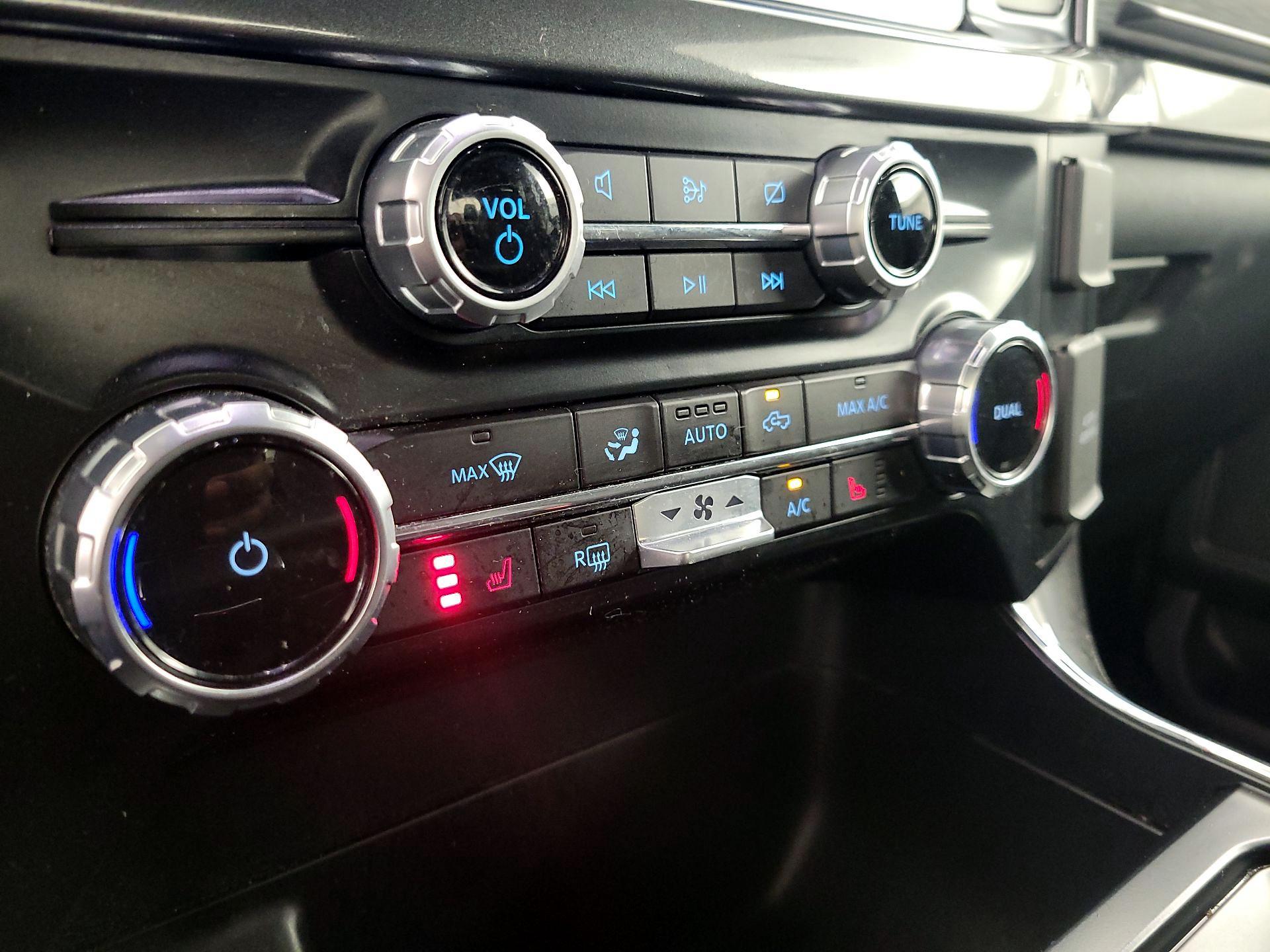 Thumbnail: 2023 Ford F-150 - 17