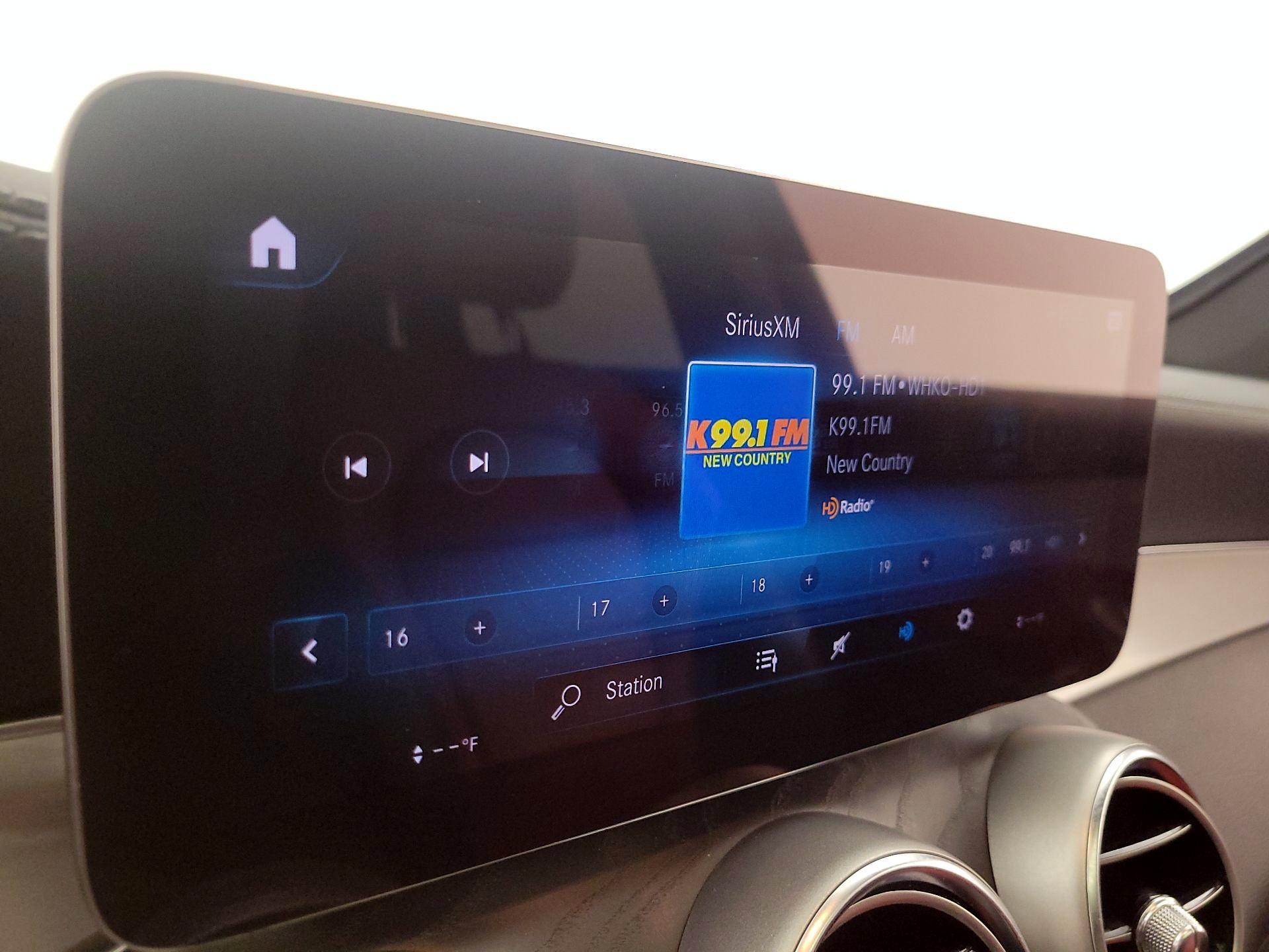 Thumbnail: 2022 Mercedes-Benz GLC - 15