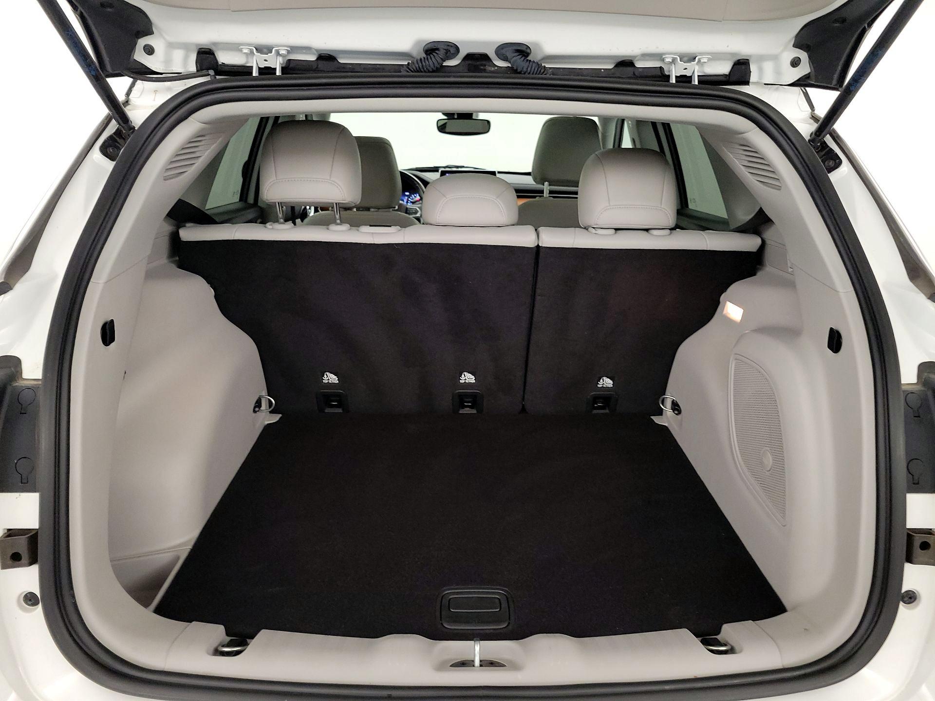 Thumbnail: 2022 Jeep Compass - 20