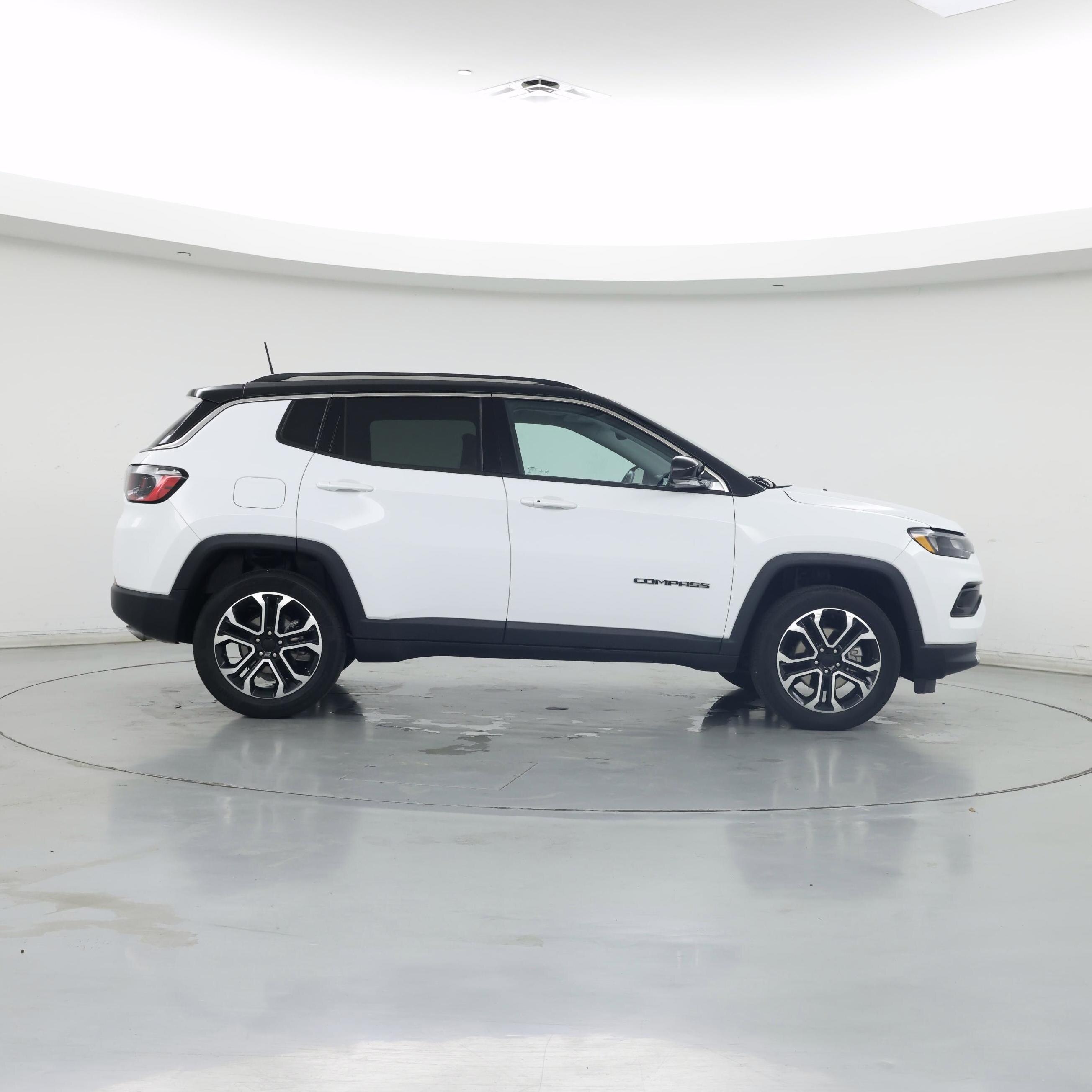 Thumbnail: 2022 Jeep Compass - 7