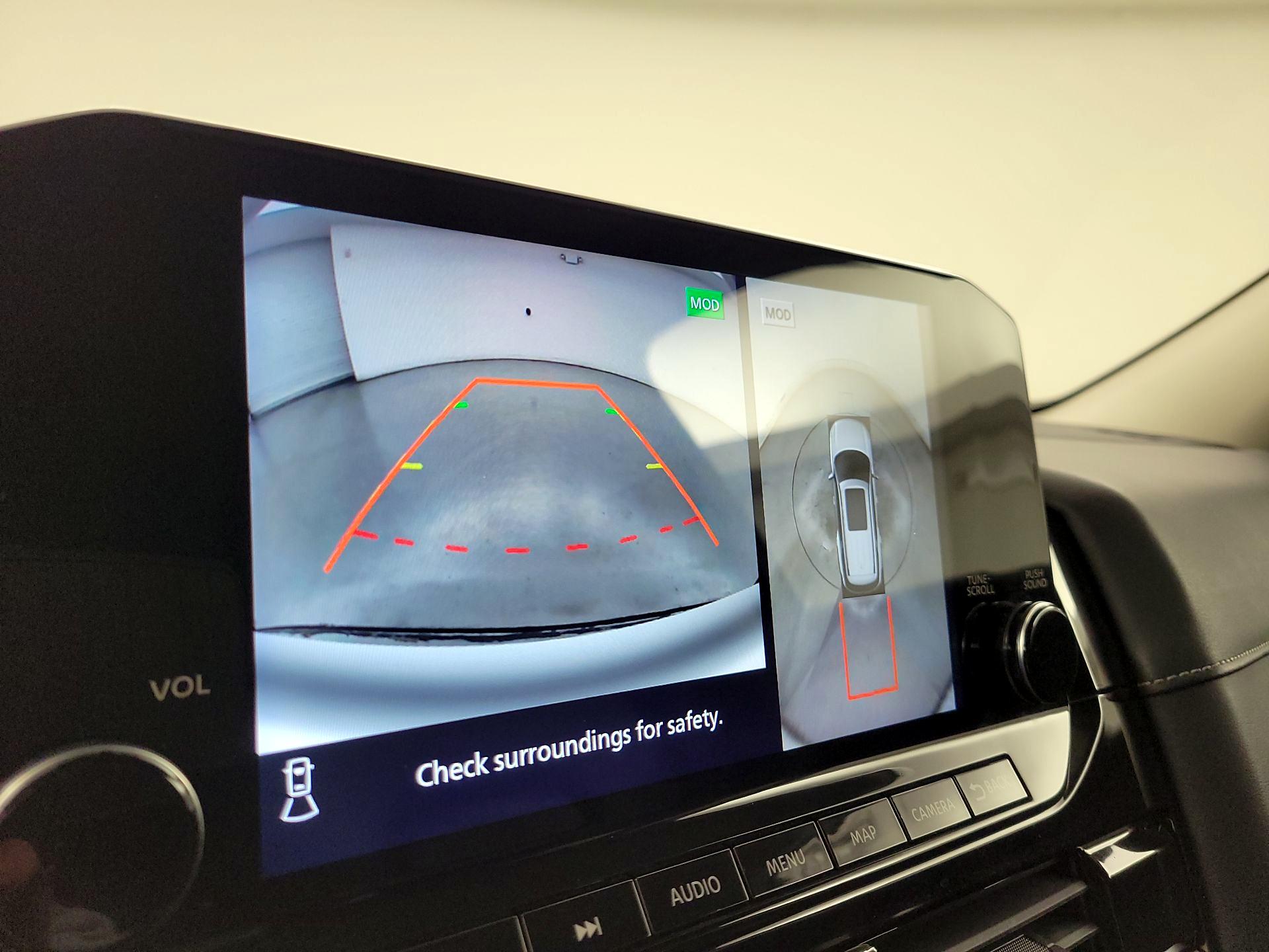 Thumbnail: 2022 Nissan Pathfinder - 14