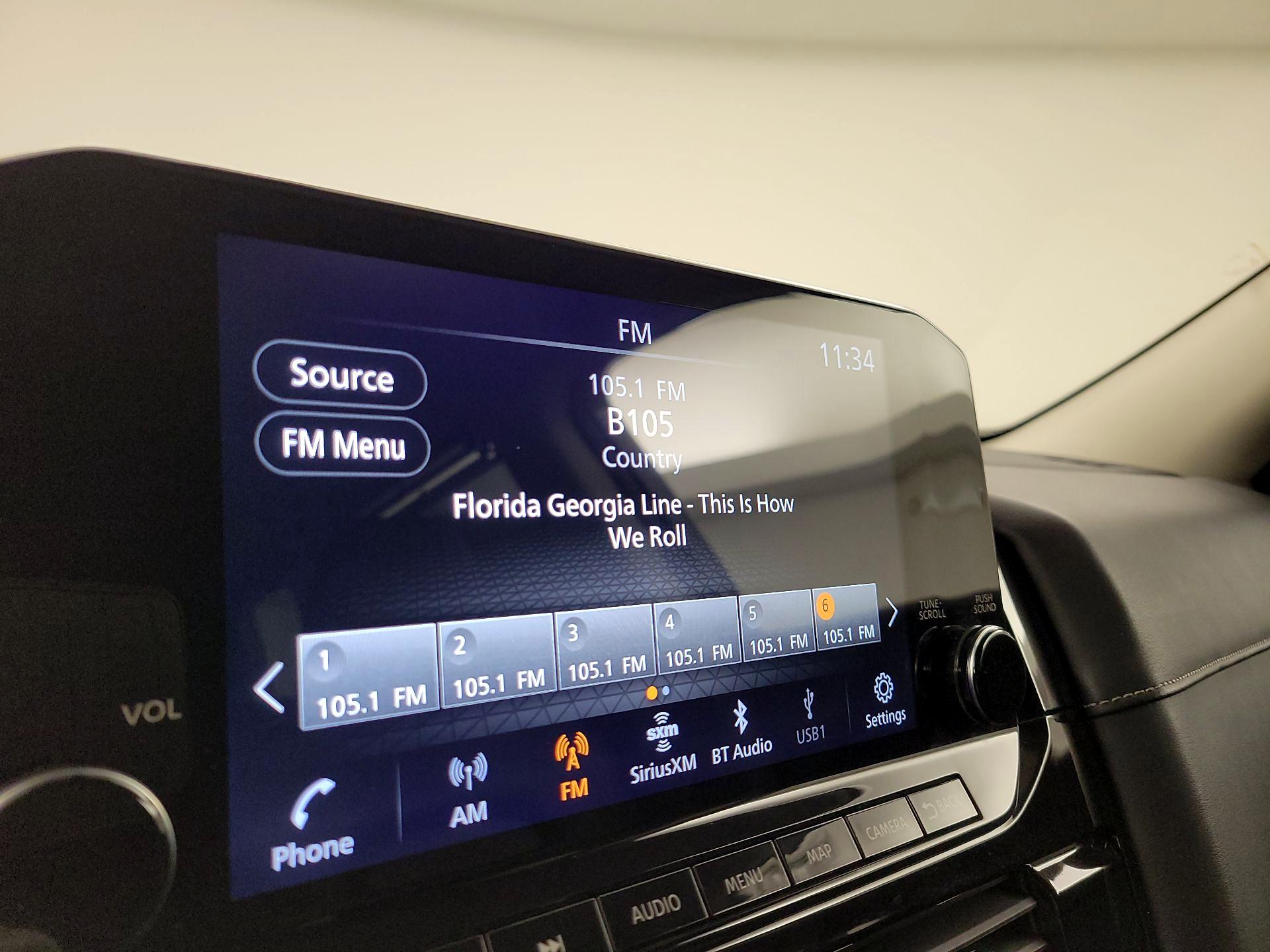 Thumbnail: 2022 Nissan Pathfinder - 15