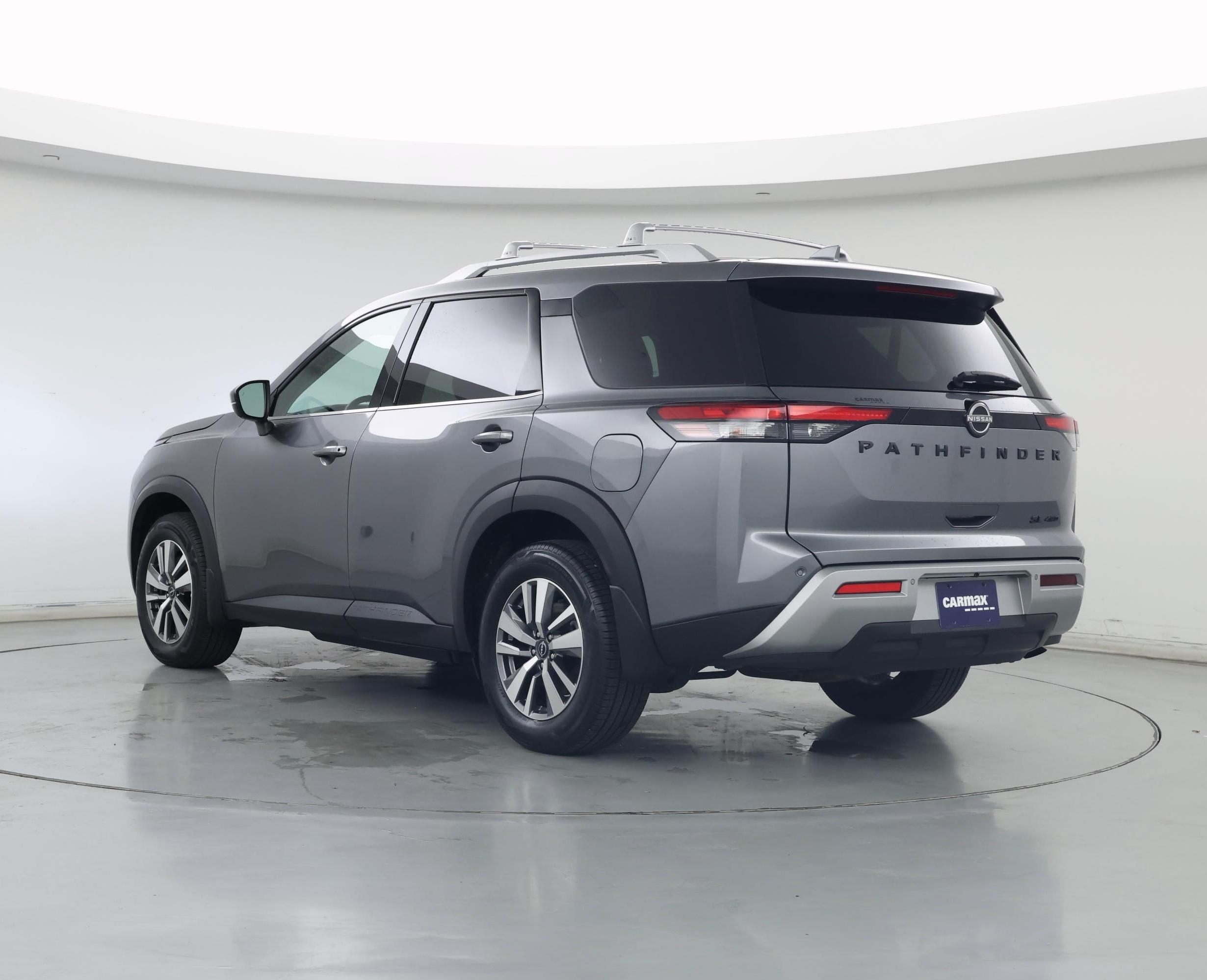 Thumbnail: 2022 Nissan Pathfinder - 2