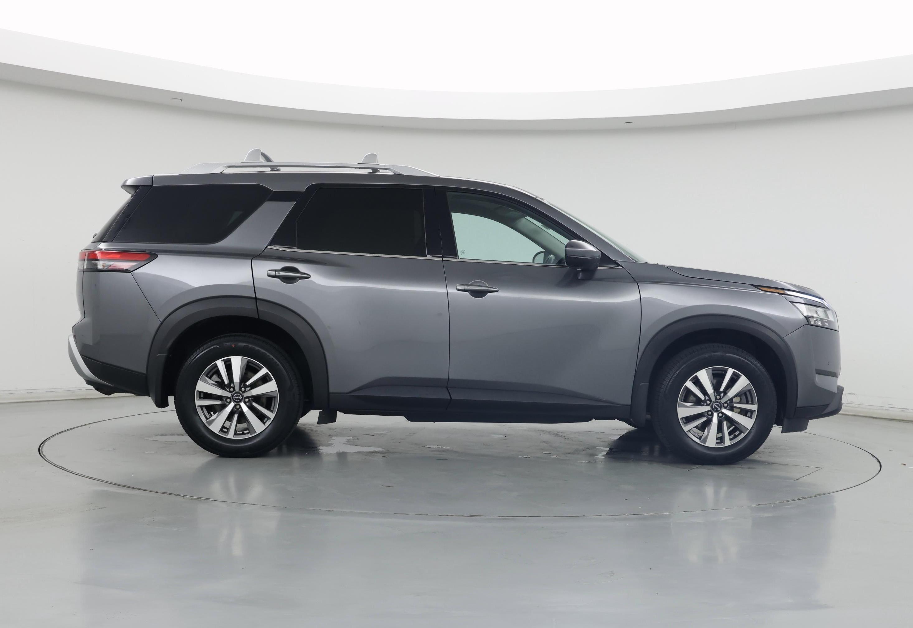 Thumbnail: 2022 Nissan Pathfinder - 7