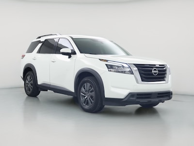 2023 Nissan Pathfinder SV