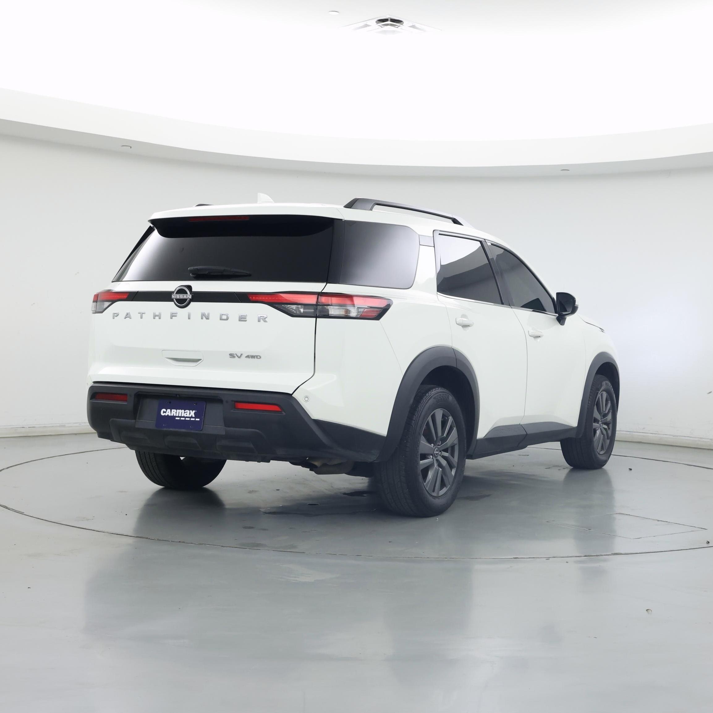 Thumbnail: 2023 Nissan Pathfinder - 8