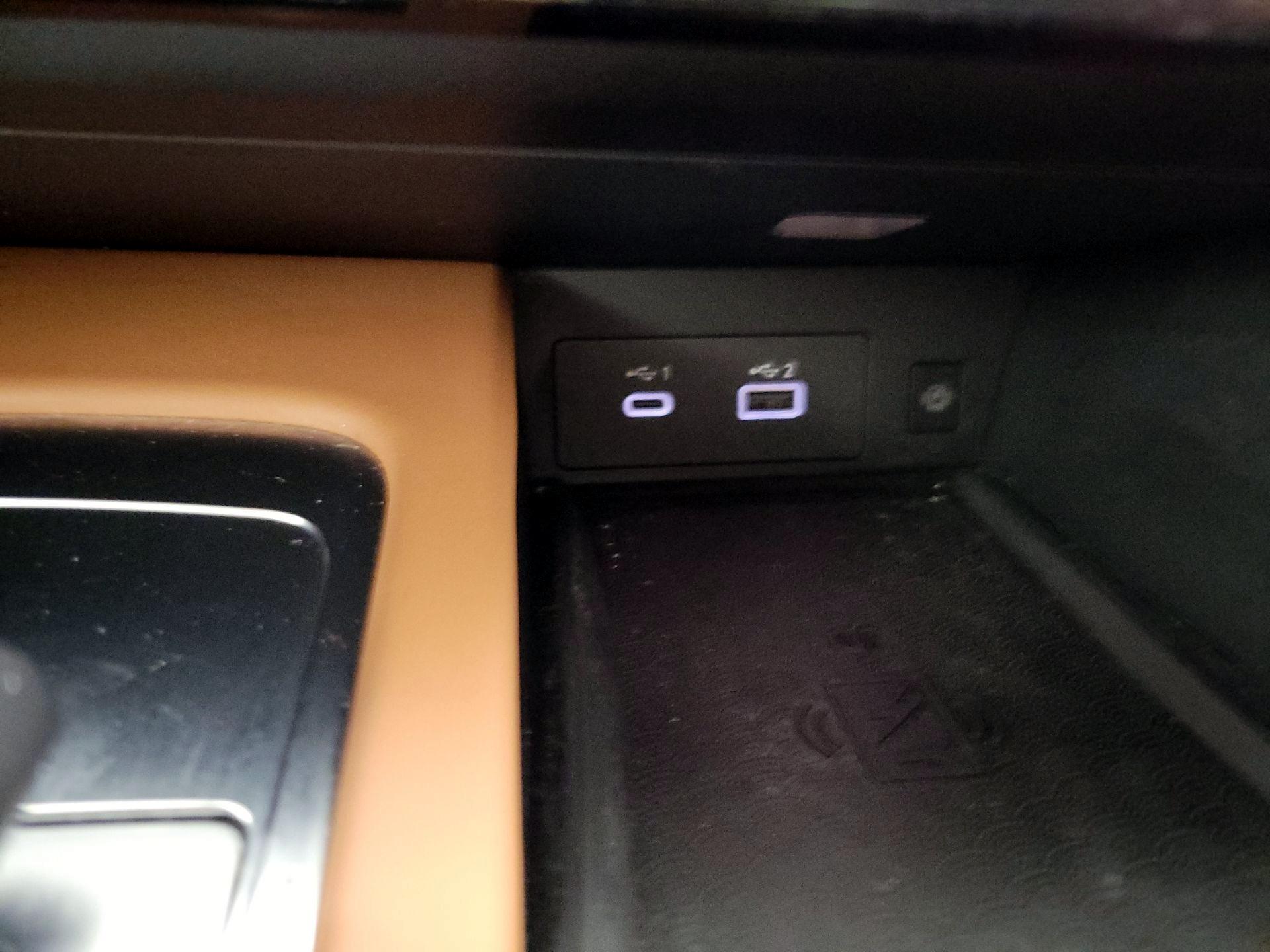 Thumbnail: 2023 INFINITI QX60 - 18