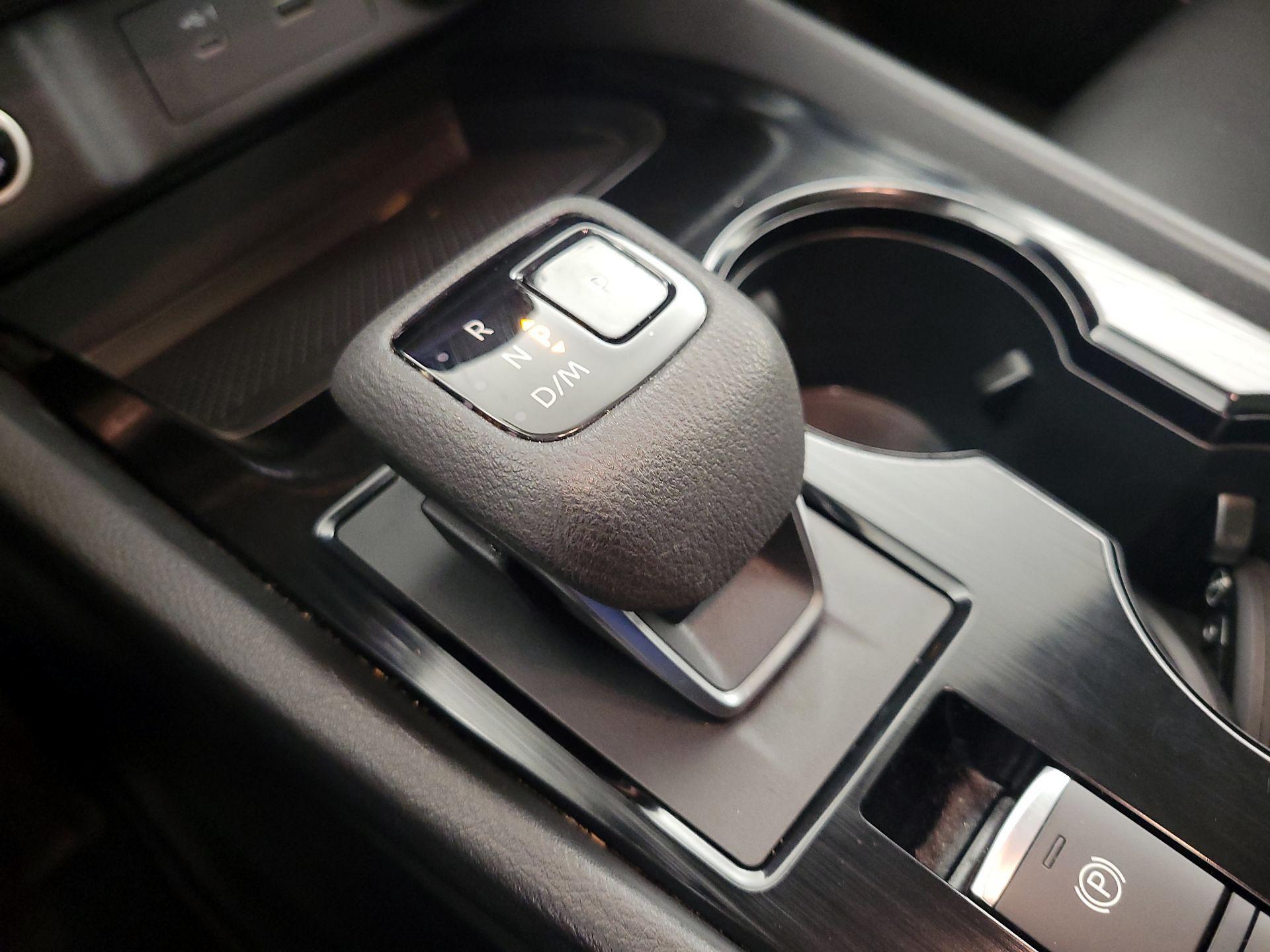 Thumbnail: 2022 Nissan Rogue - 17