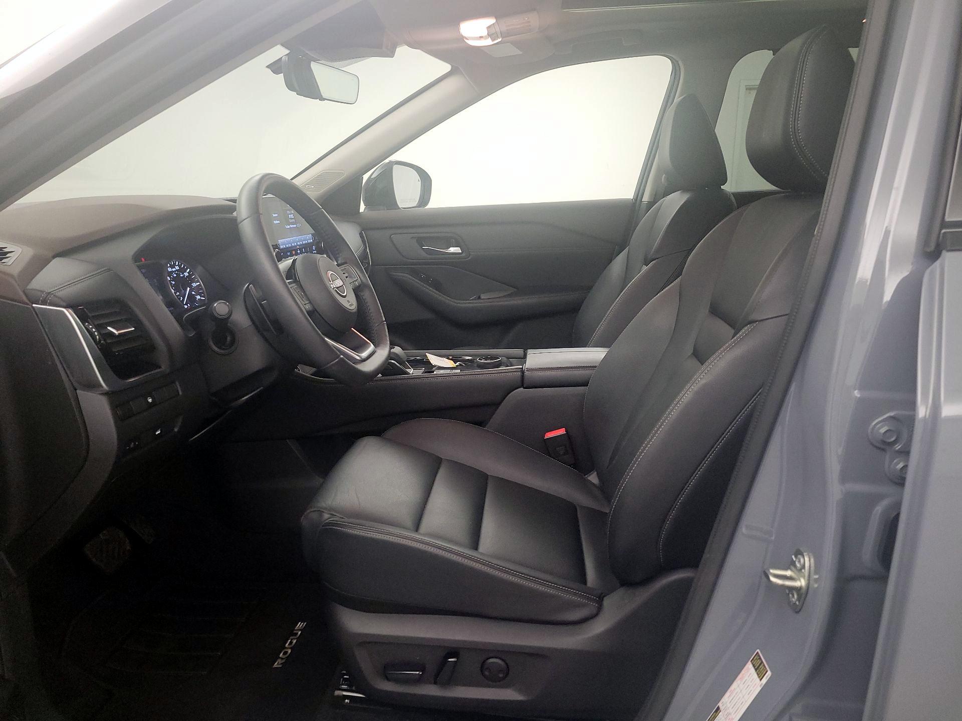 Thumbnail: 2023 Nissan Rogue - 11