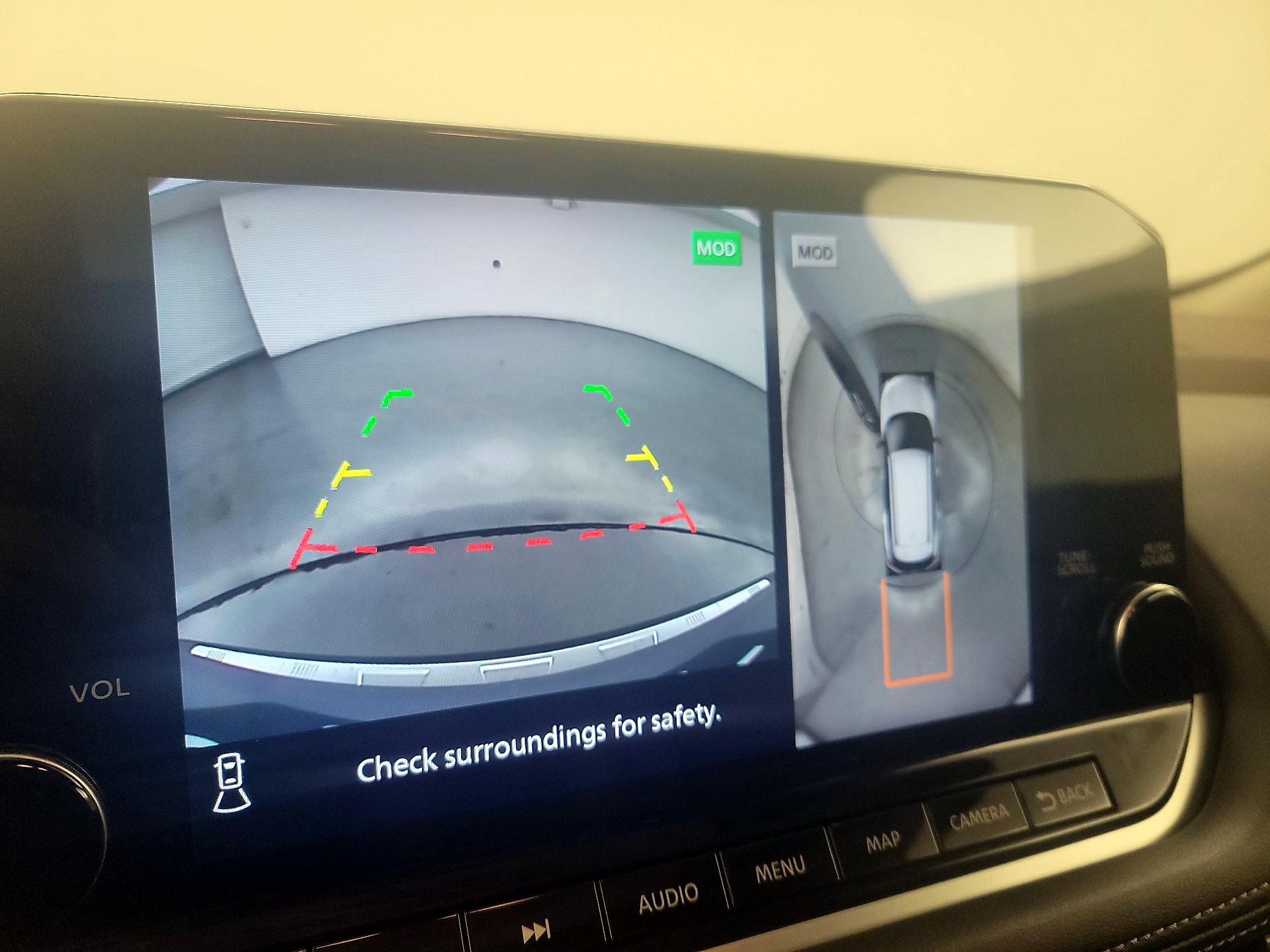 Thumbnail: 2023 Nissan Rogue - 15